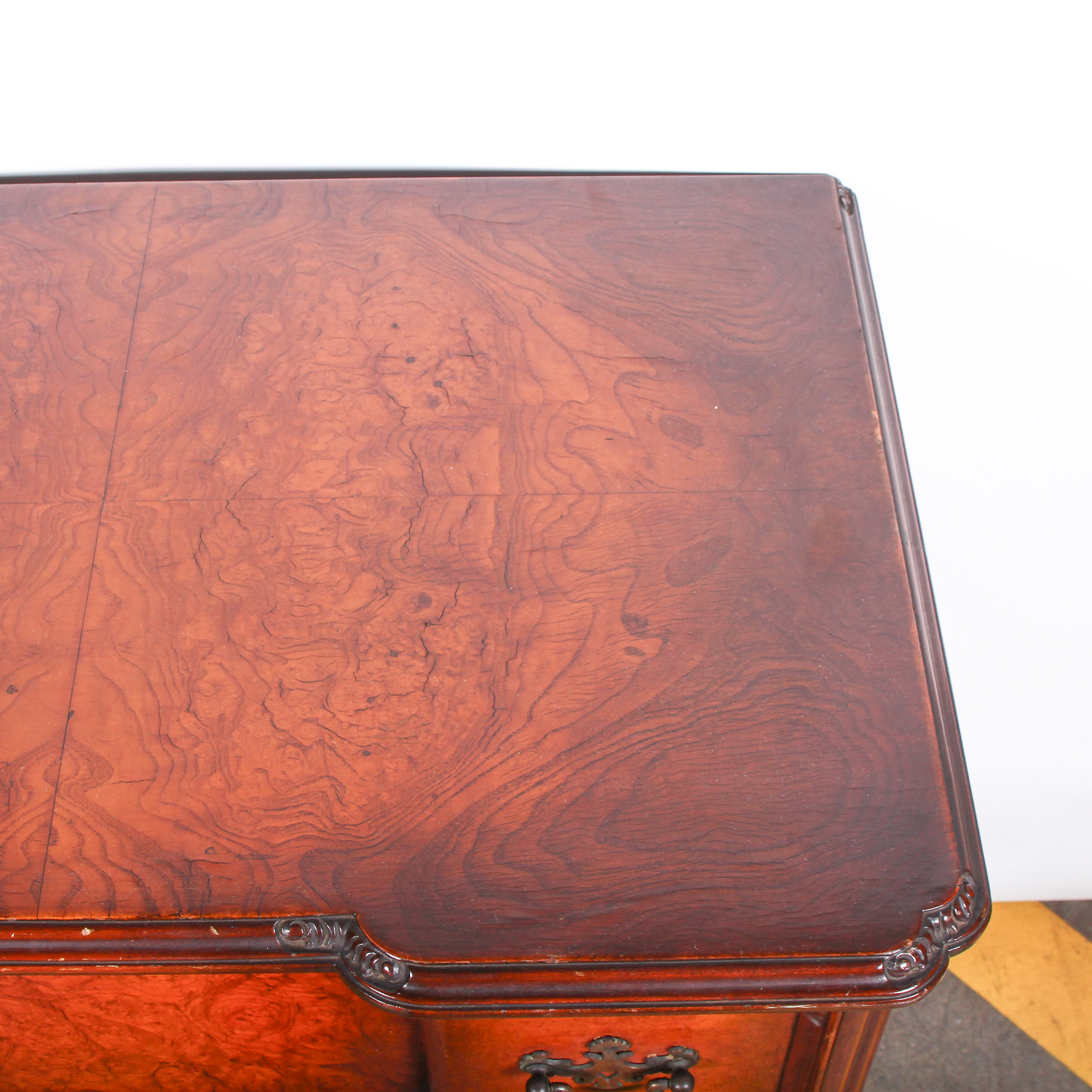 Vintage Queen Anne Style Side Table