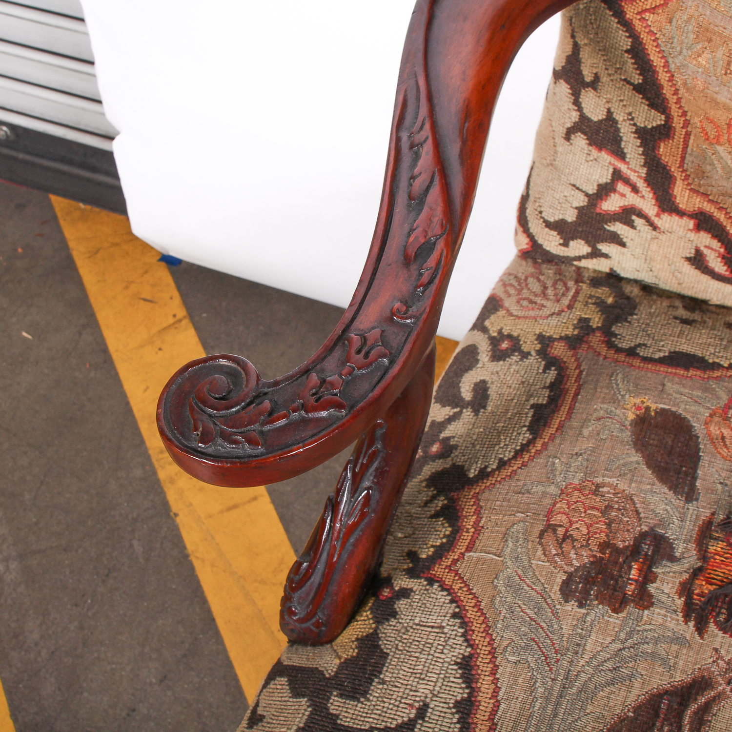 Queen Anne Style Fauteuil