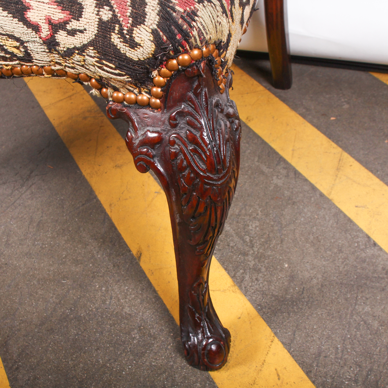 Queen Anne Style Fauteuil
