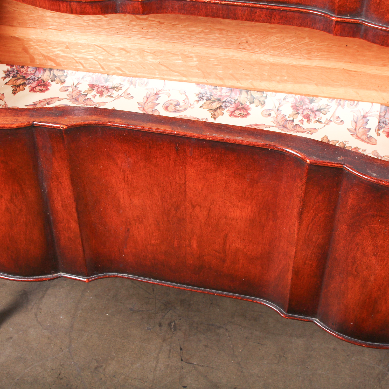 Vintage Queen Anne Style Mahogany Side Table by John Wanamaker