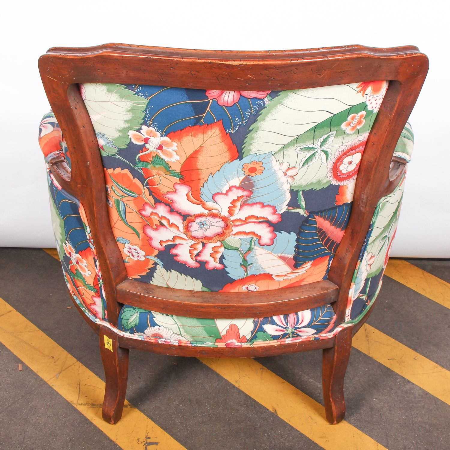 Vintage Floral Arm Chair with Matching Pillows