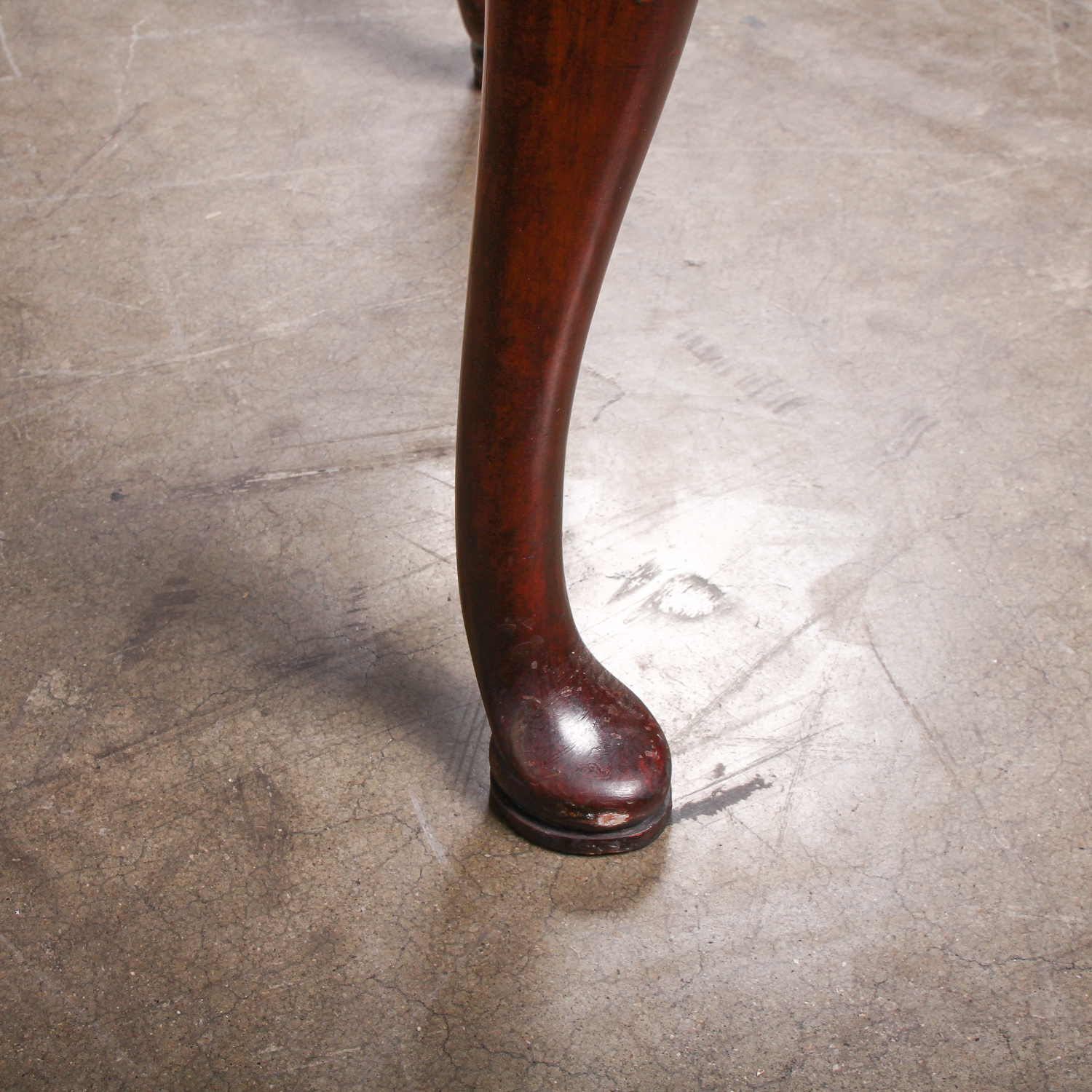 Vintage Queen Anne Style Mahogany Side Table by John Wanamaker