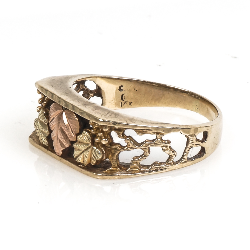 10K Two-Tone Black Hills Gold Multi-Leaf Ring