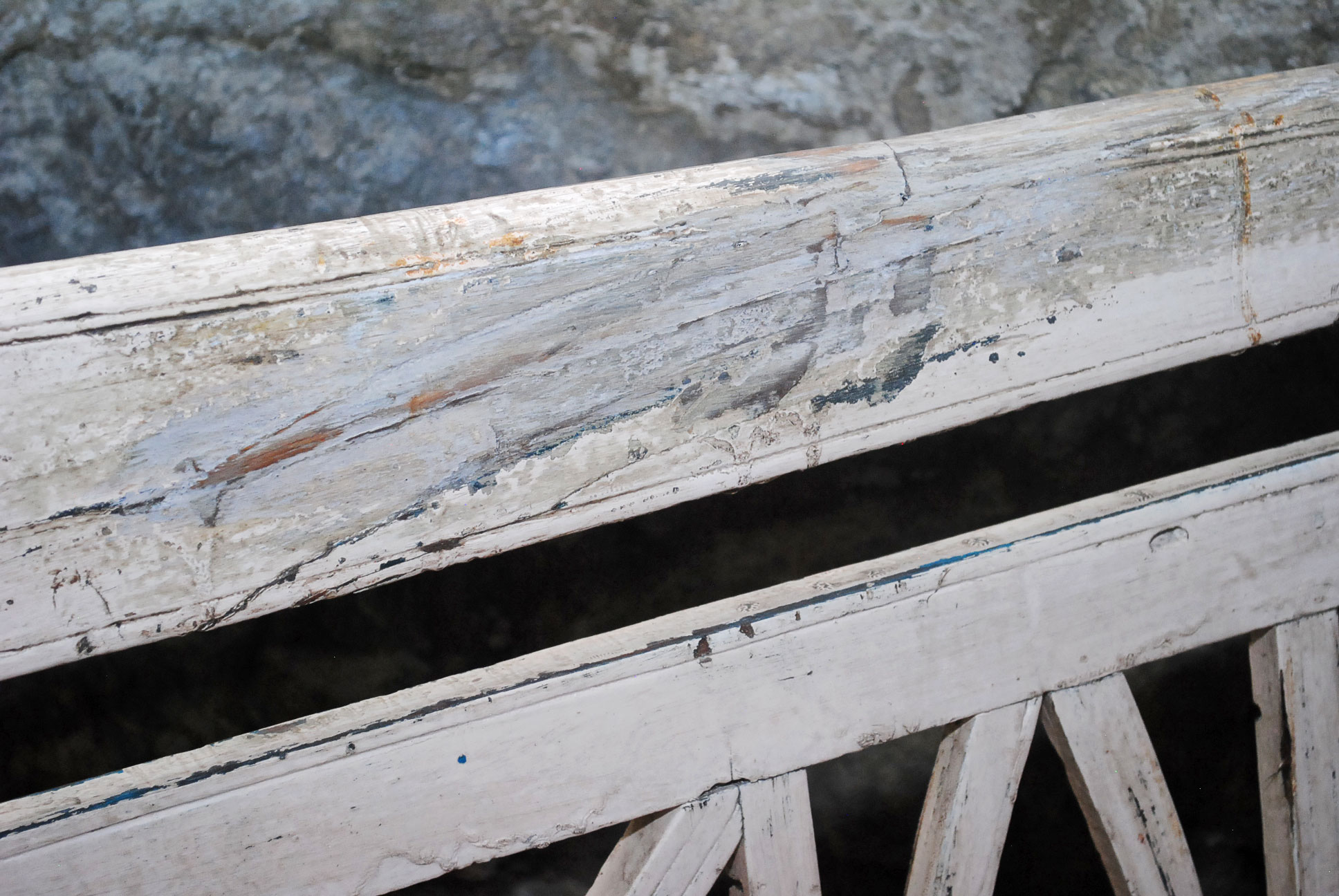 Distressed Vintage White Wooden Bench