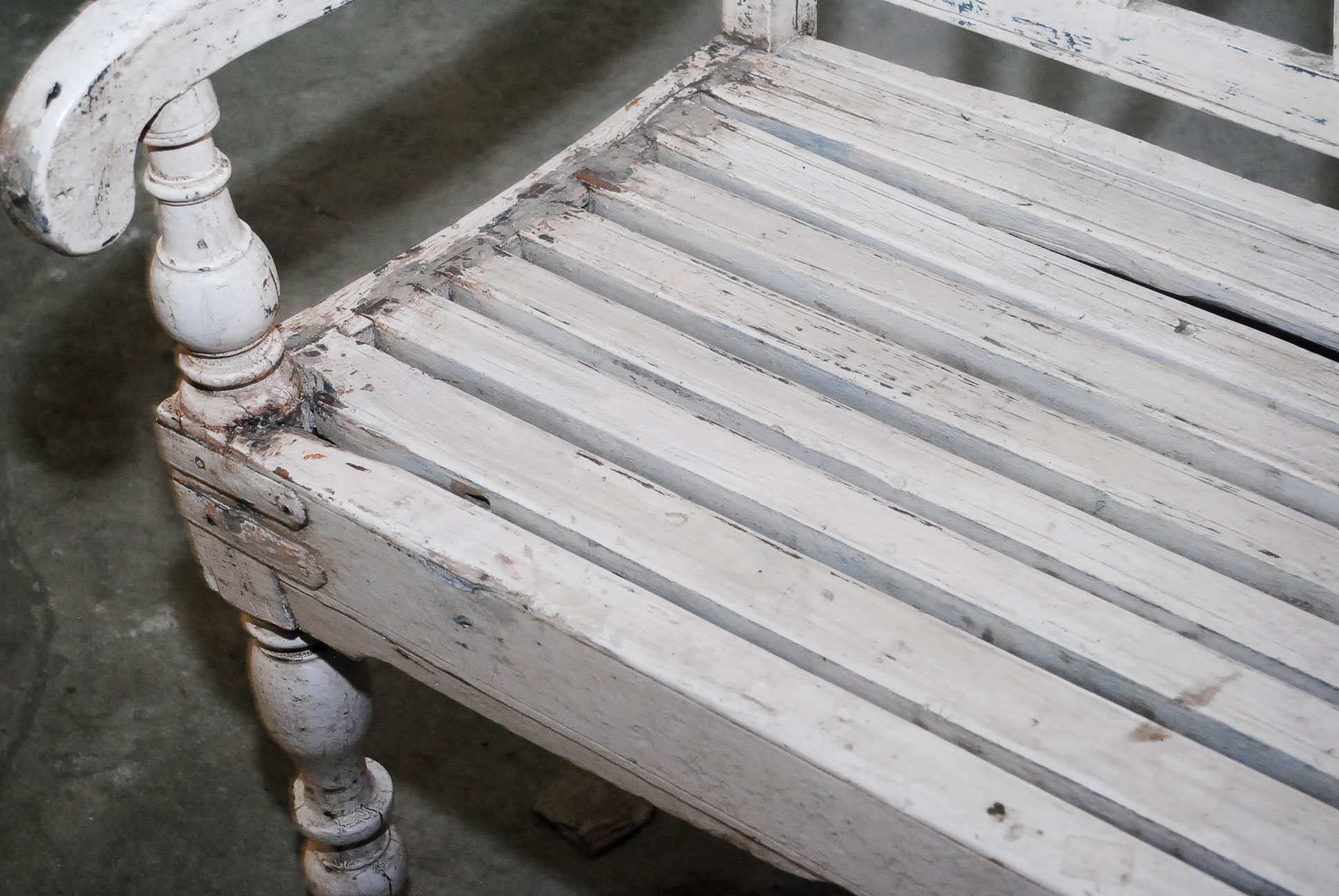 Distressed Vintage White Wooden Bench