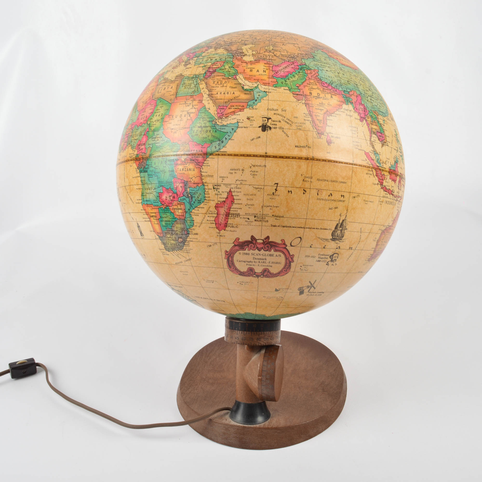 Illuminated Reader's Digest "World Antique Spot Globe"