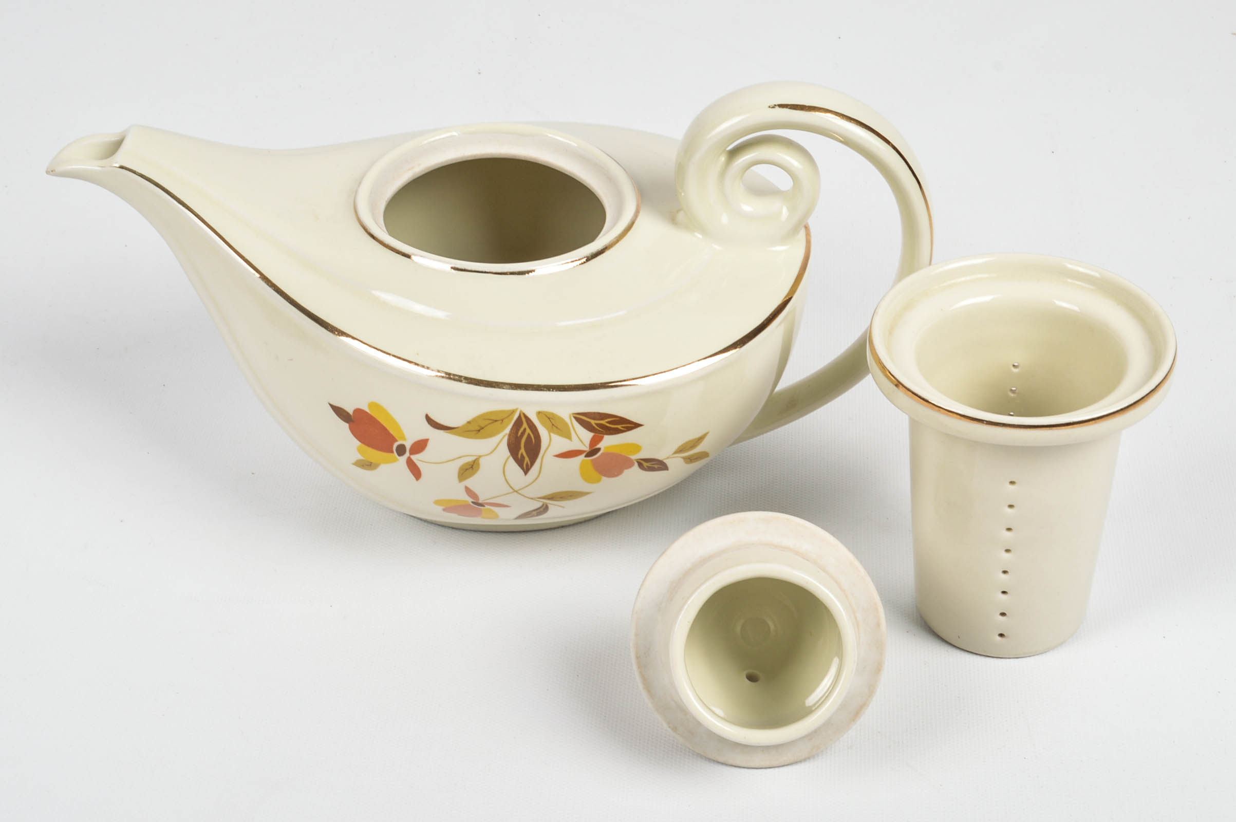 Vintage Hall's  Superior "Autumn Leaf"  Serveware