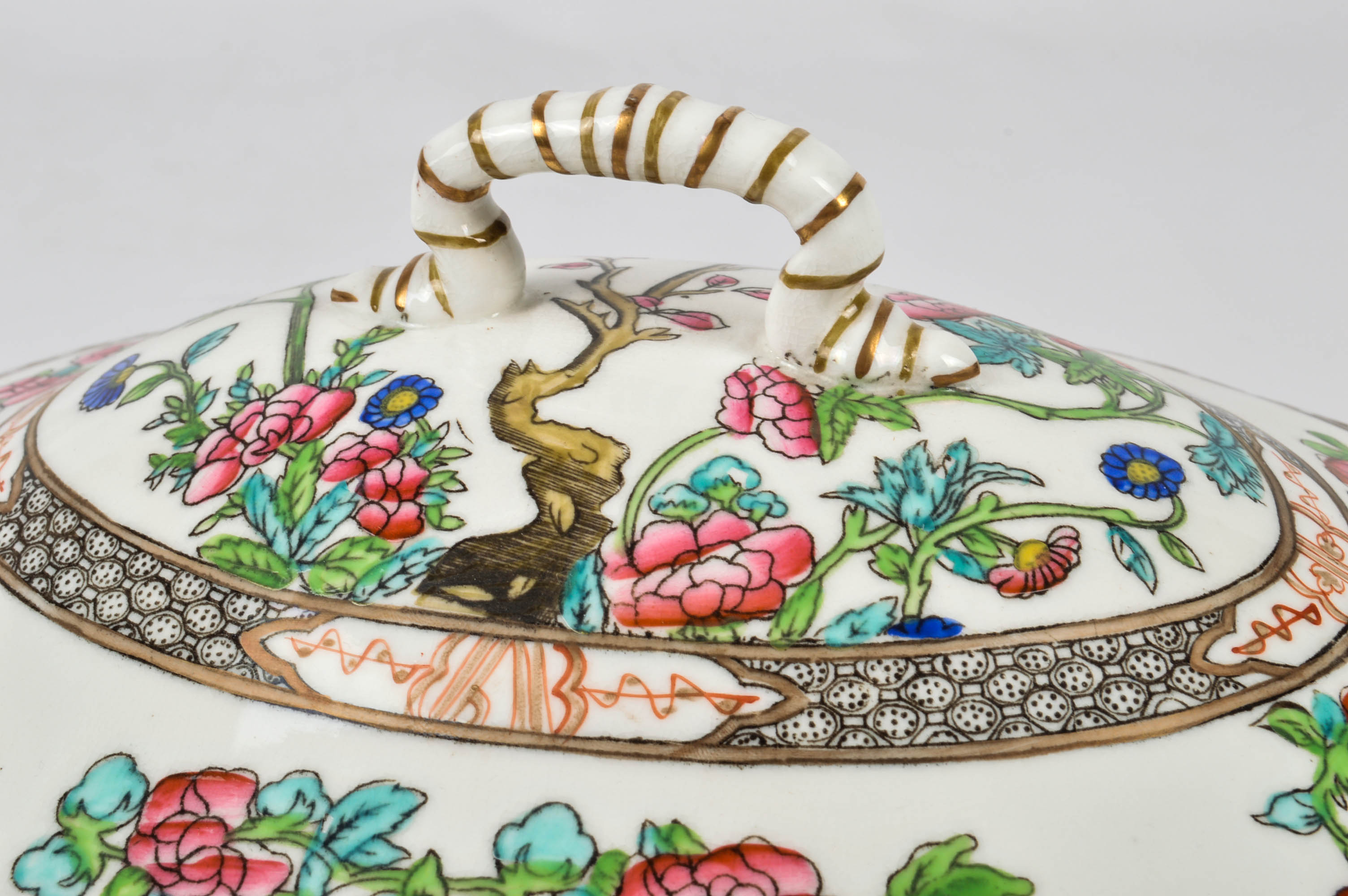 Coalport "Indian Tree Multicolor" Oval Covered Vegetable
