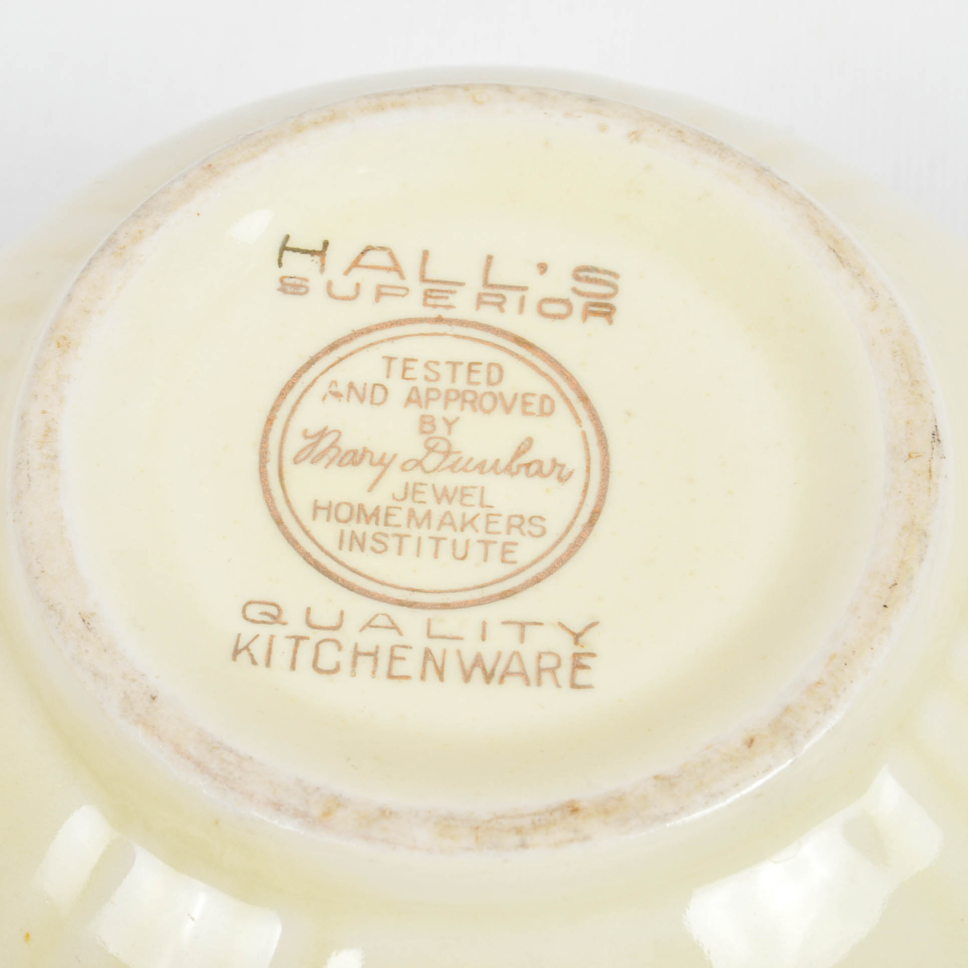 Hall China's "Autumn Leaf" Serveware