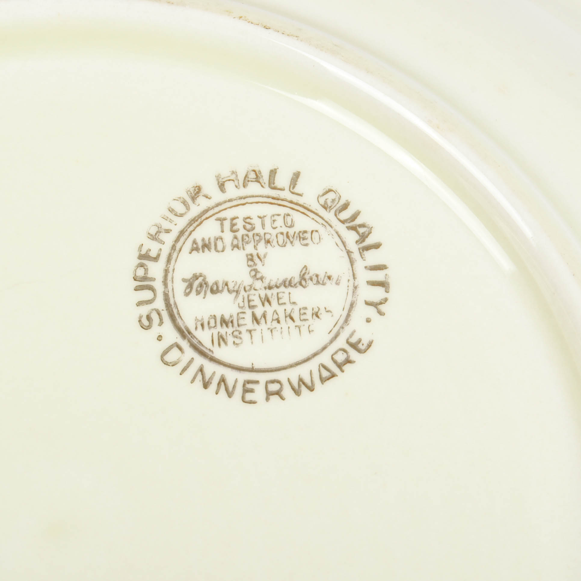 Hall China's "Autumn Leaf" Serveware