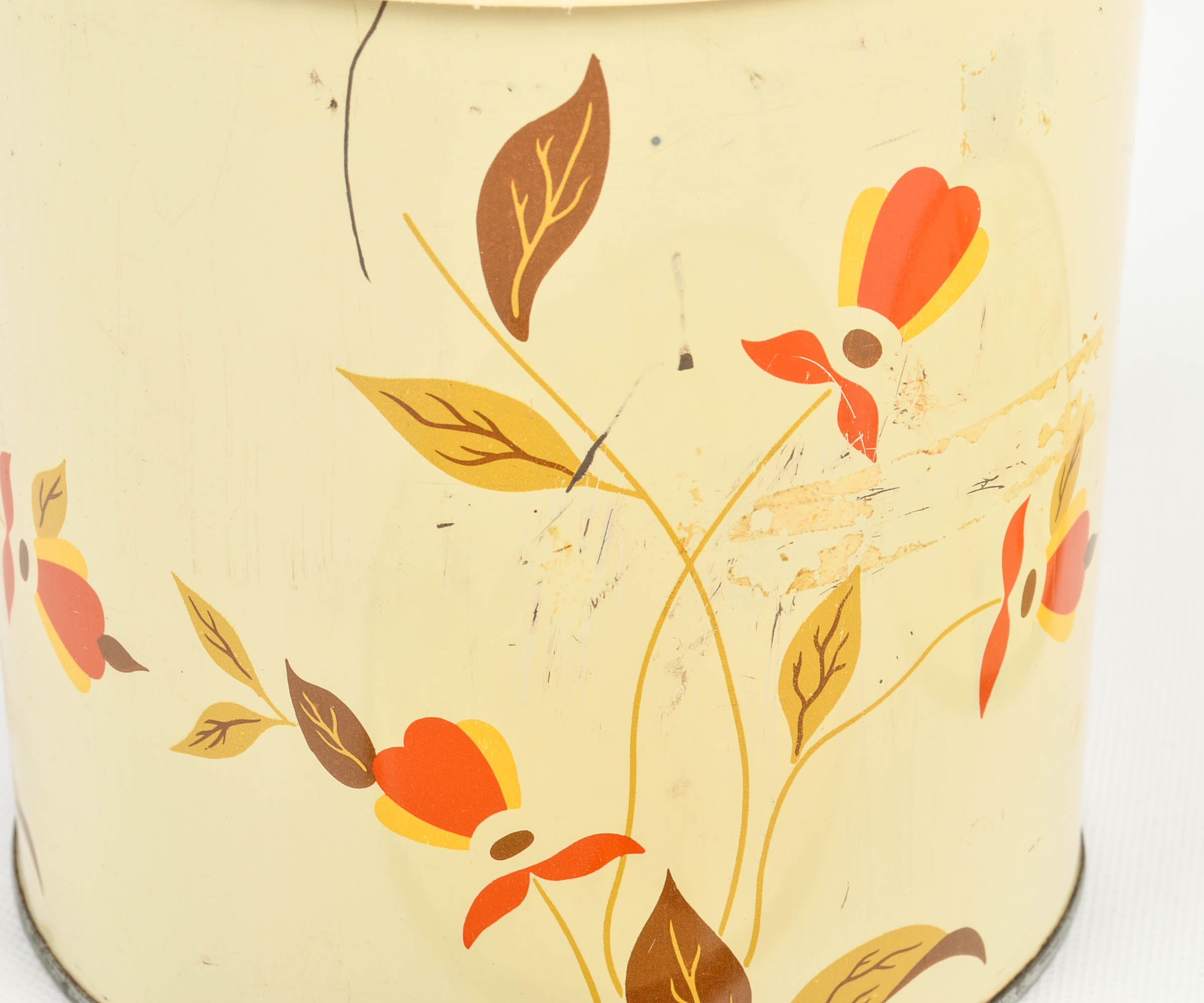 Hall China's "Autumn Leaf" Serveware