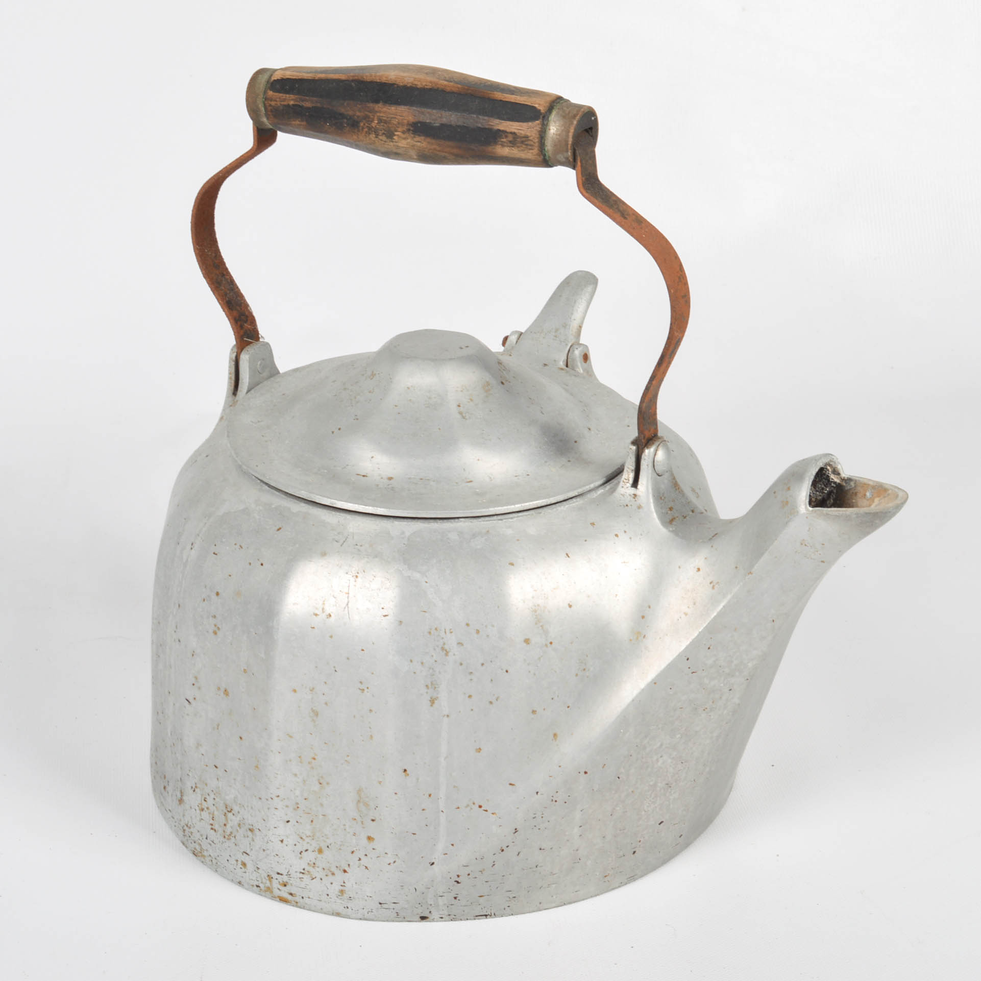 Vintage Kitchen and Housewares including Wagner Ware