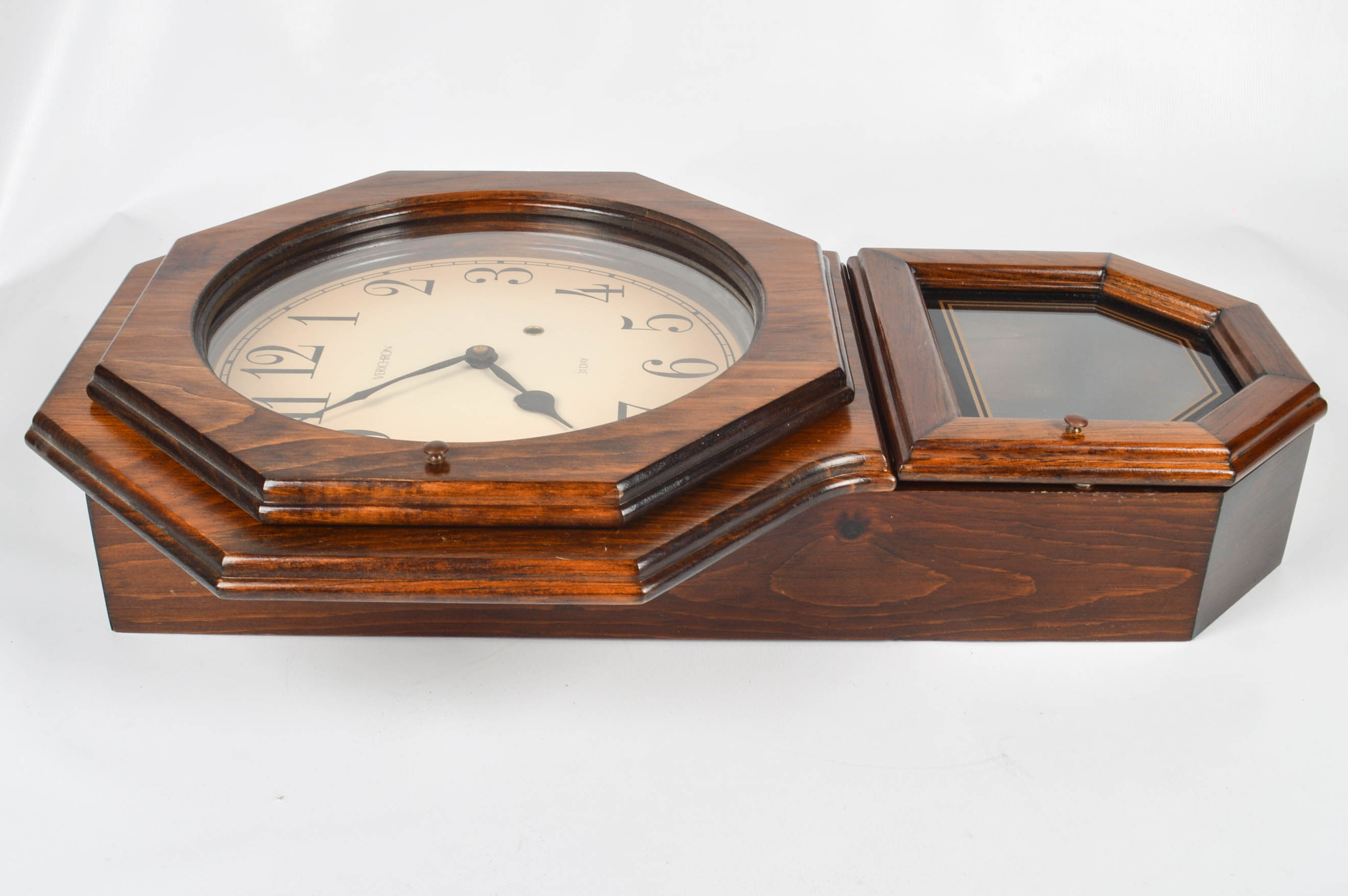 Verichron 31-Day Wall Clock