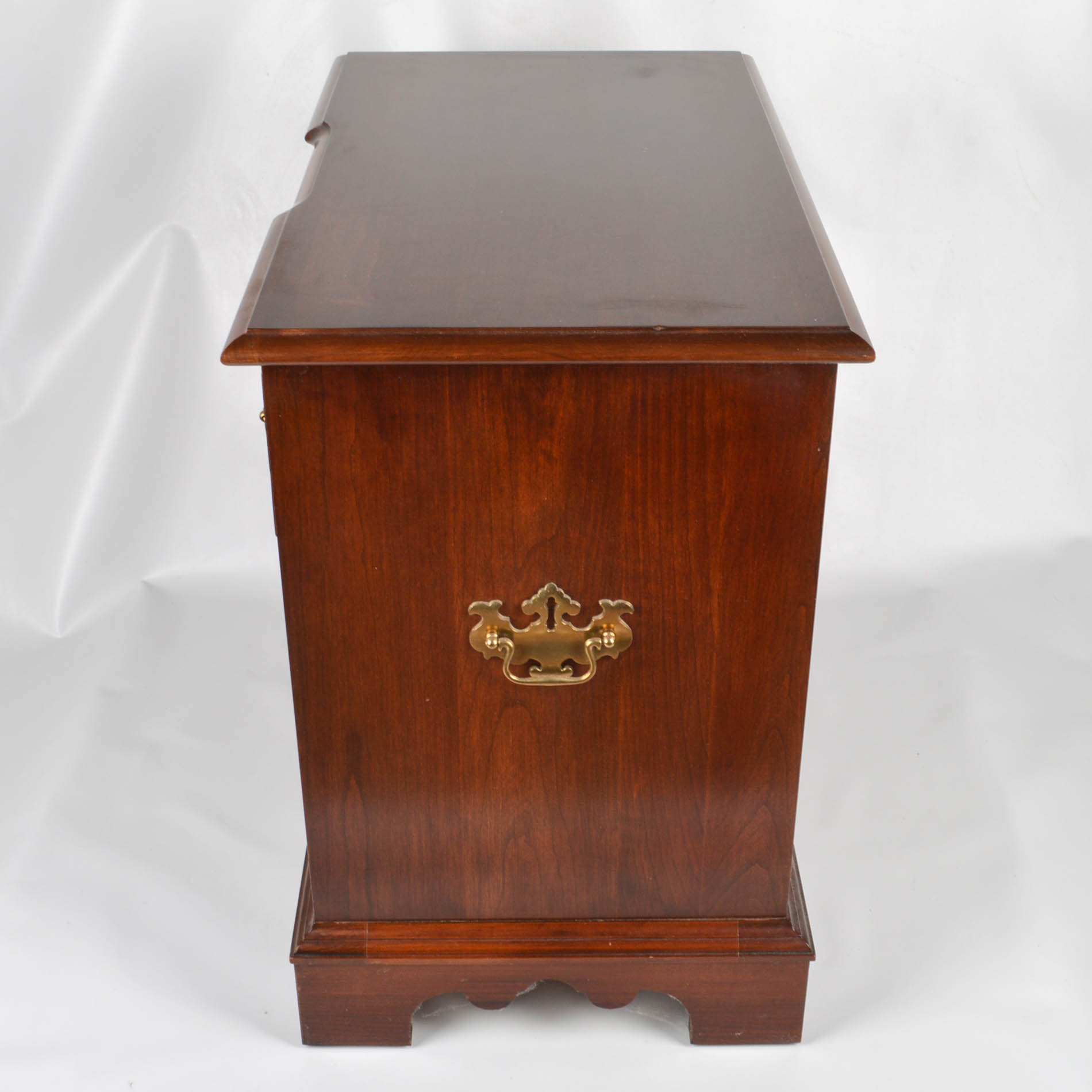 Pennsylvania House End Table