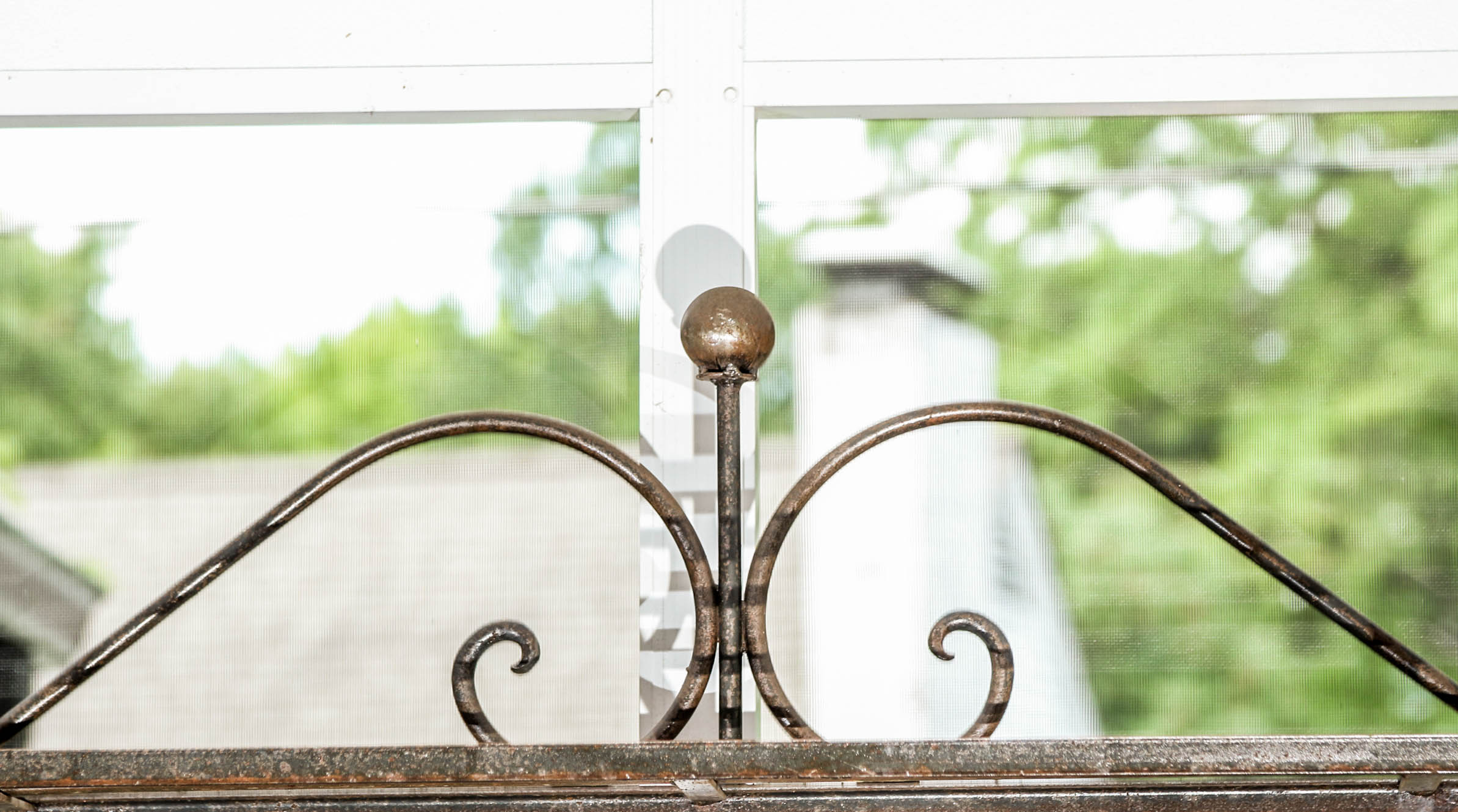 Large Metal Baker's Rack