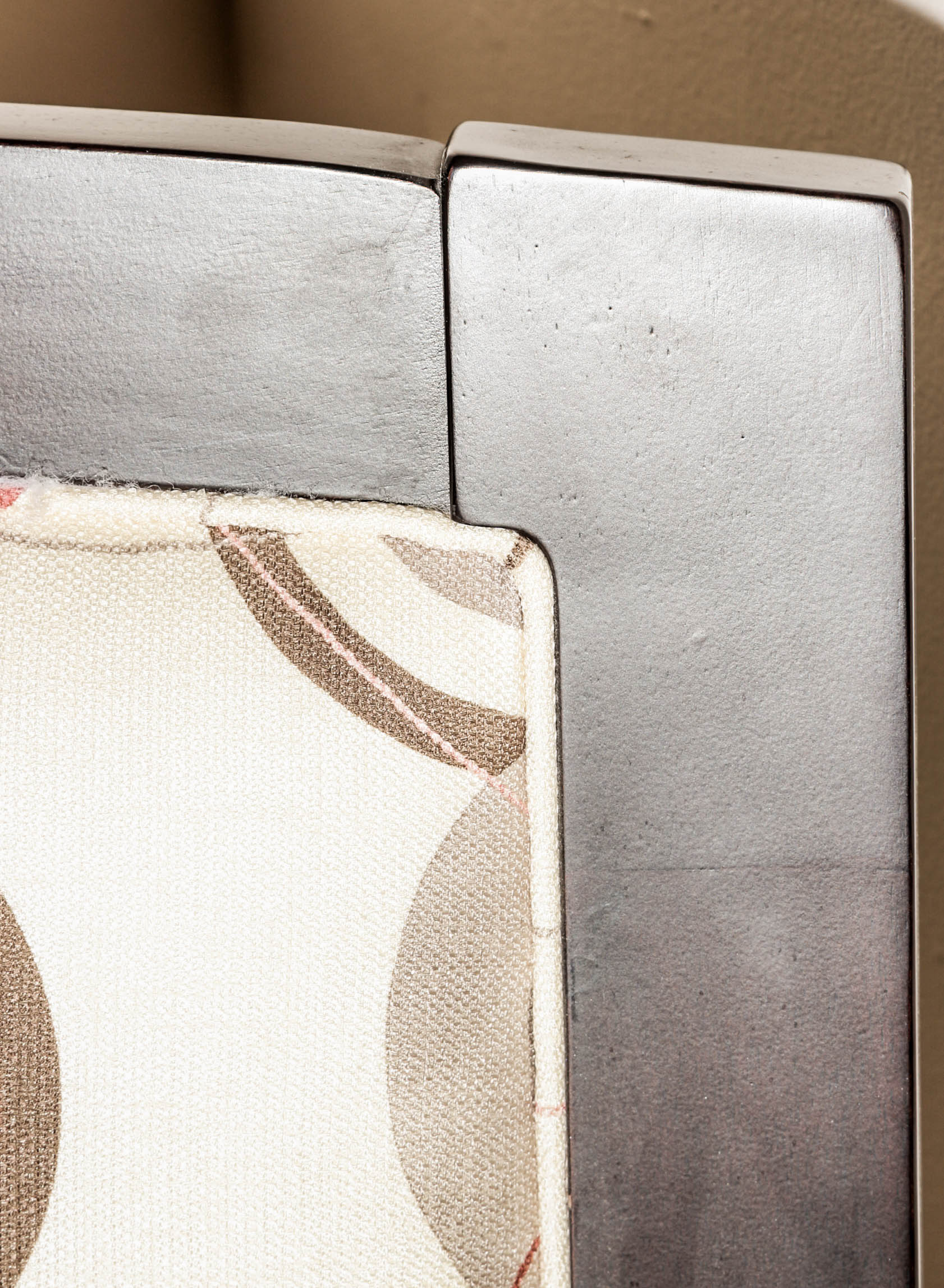Contemporary Accent Chairs
