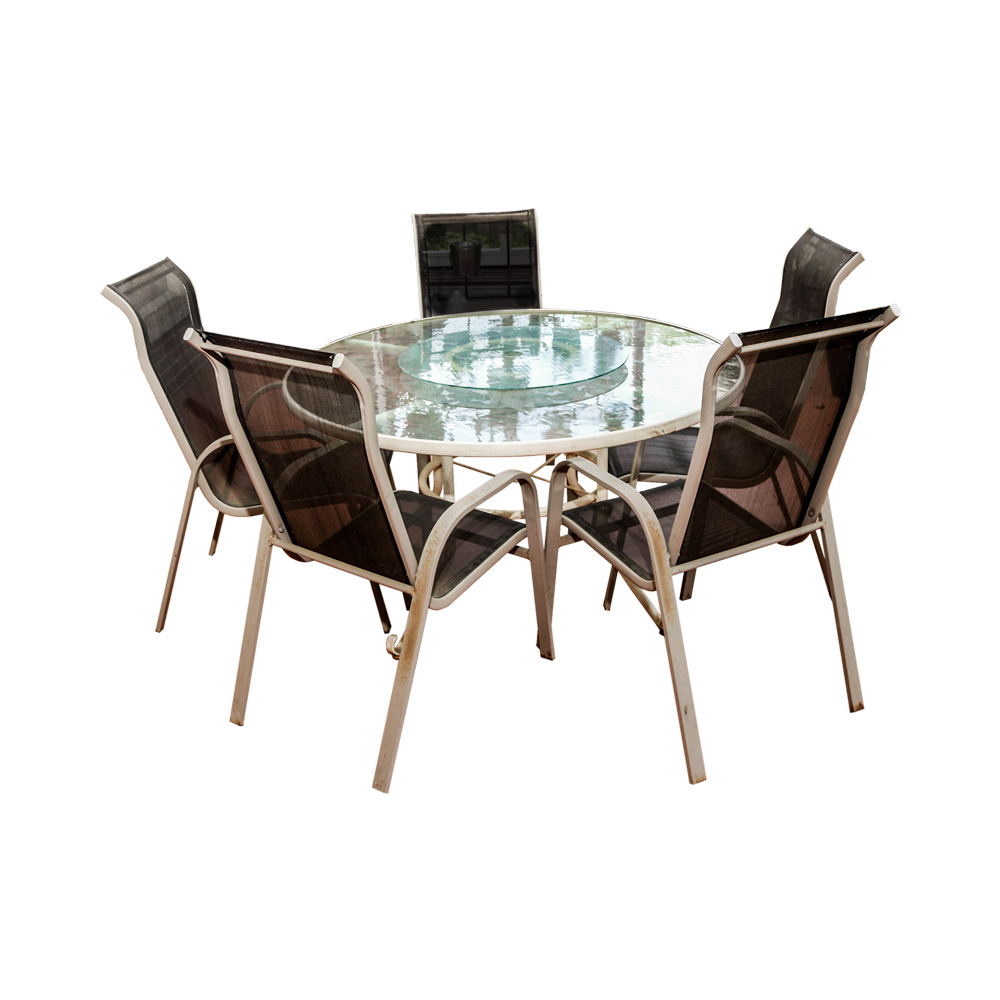 Round Patio Table and Five Chairs