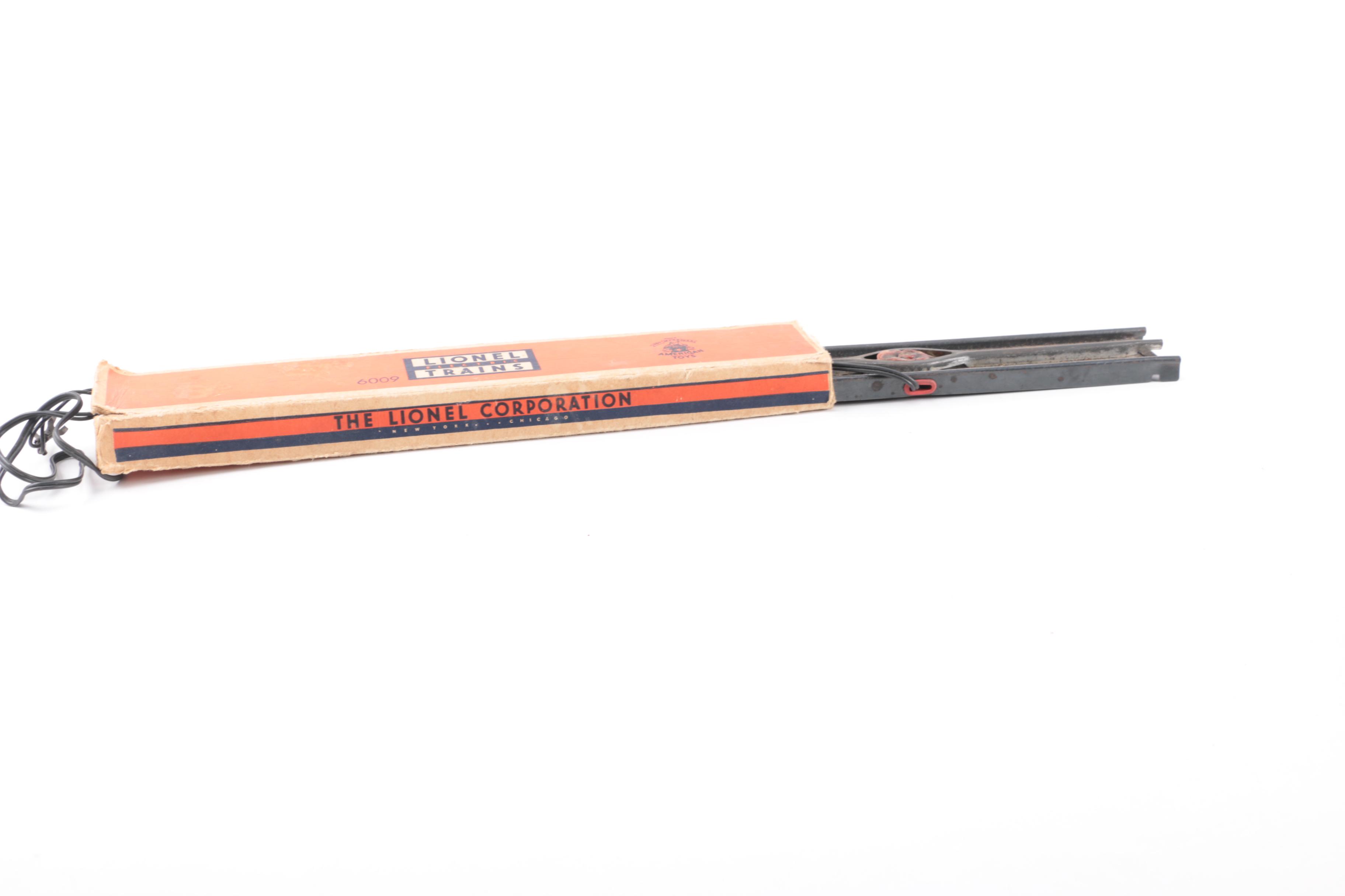 Lionel Train Cars with Accessories