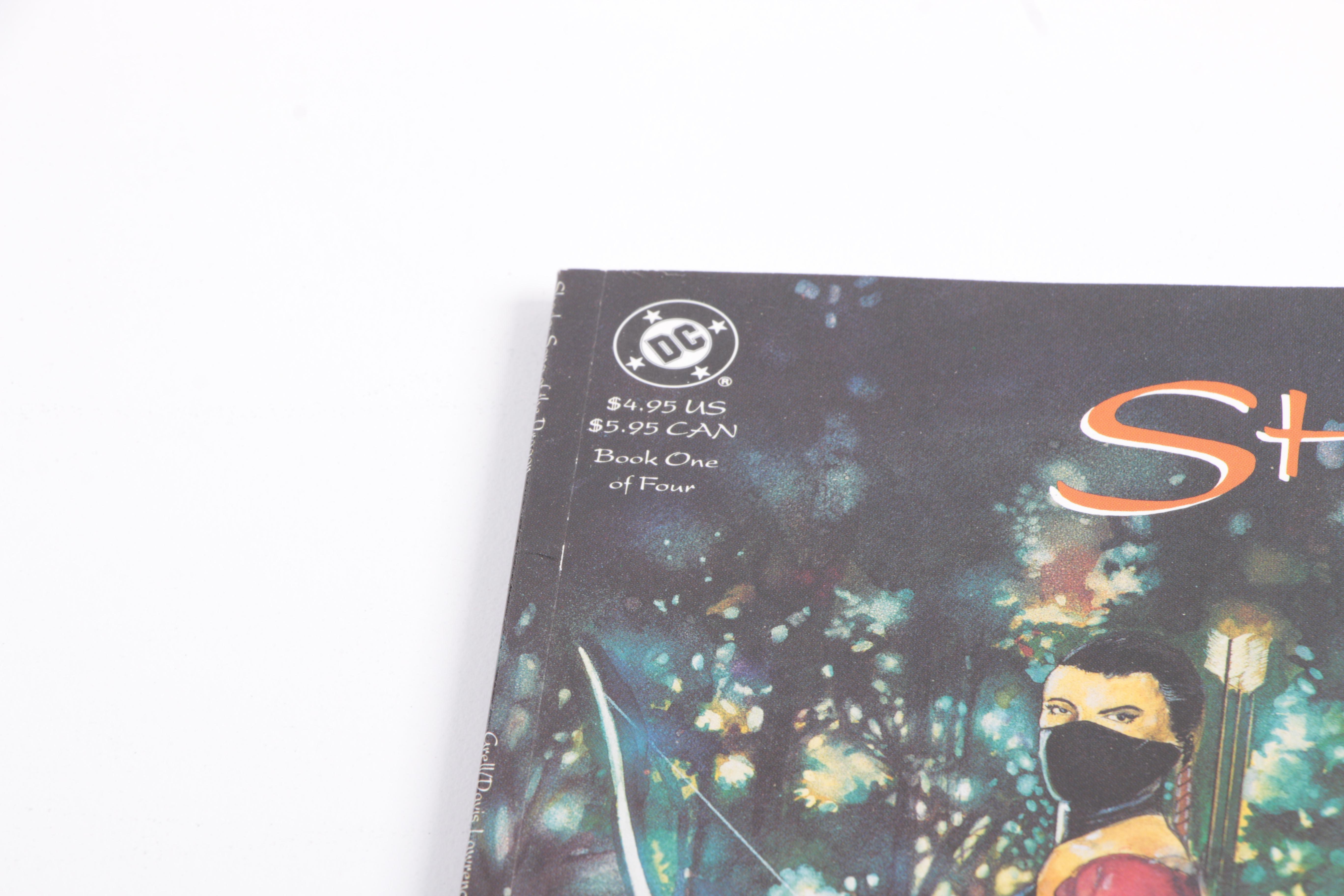 Assorted Modern DC and Marvel Graphic Novels