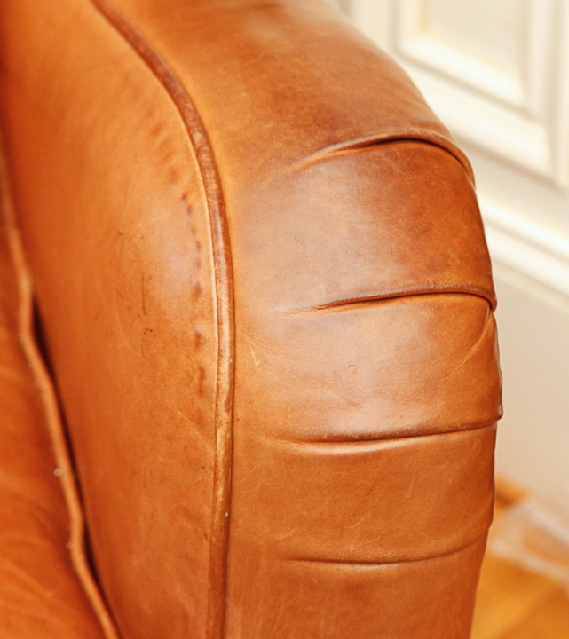 WHL Collection Leather Armchair and Ottoman