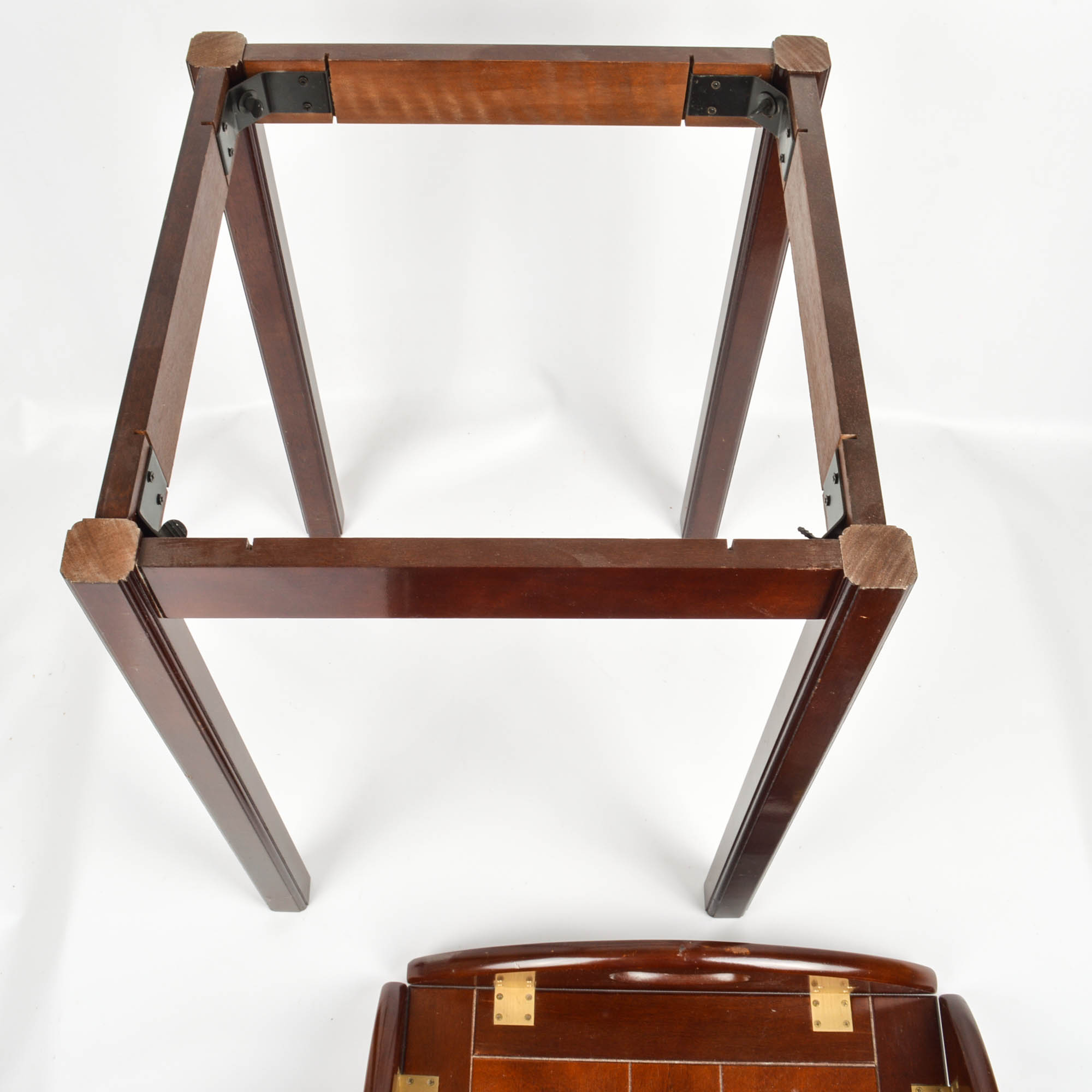 Butler Table With Andrea by Sadek Tableware