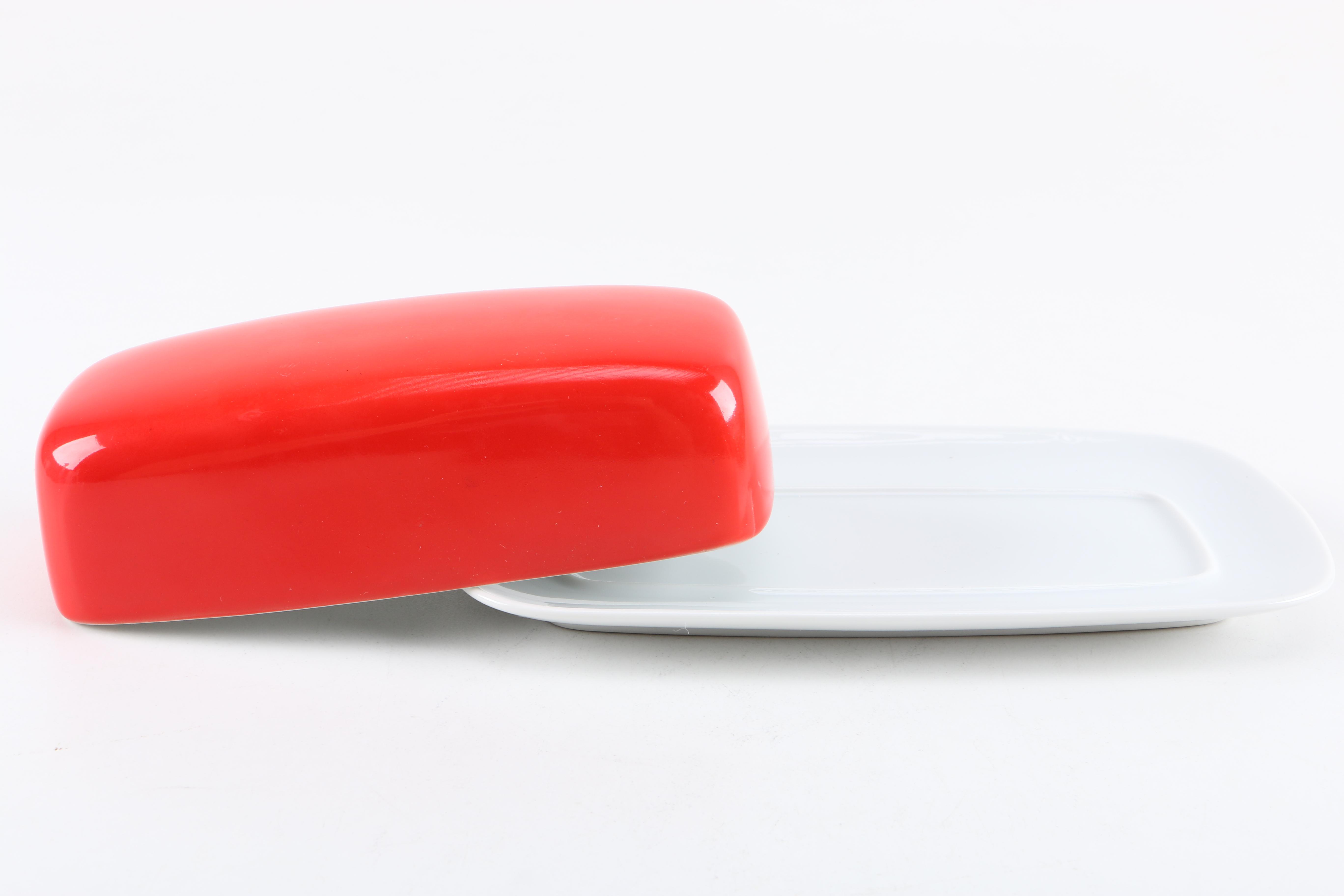 Mikasa "Happy Time" and "Mandarin Red" Tableware