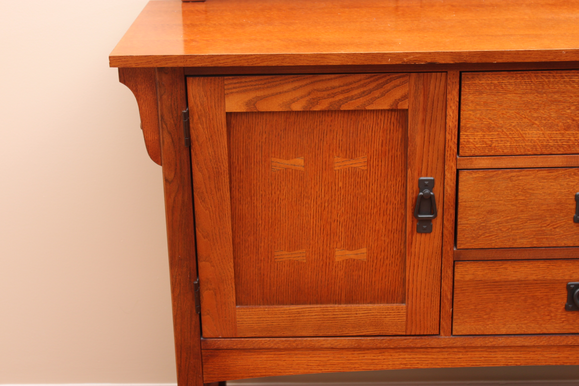 Bassett Furniture Mission Style Oak Sideboard
