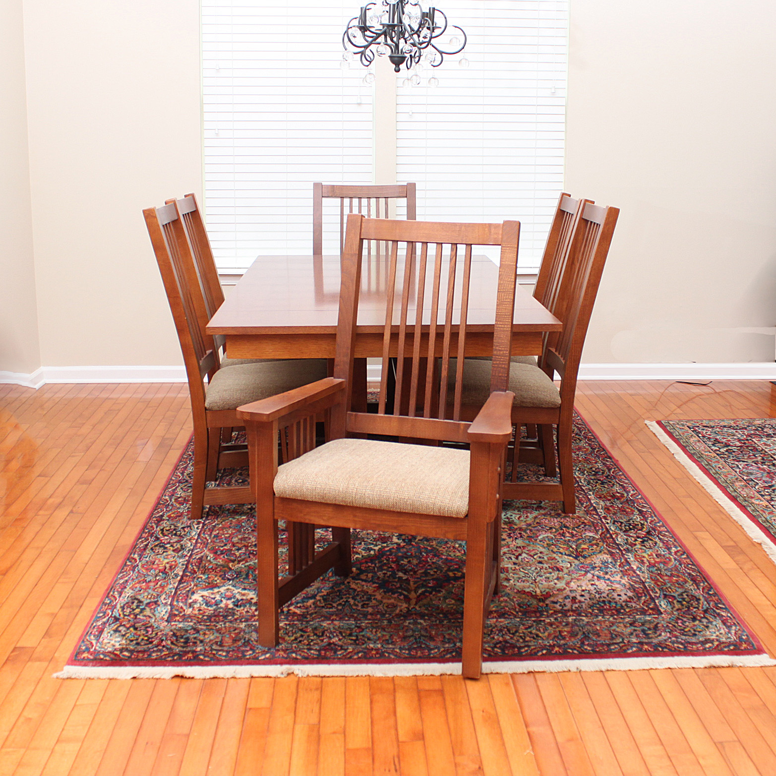 Bassett Furniture Mission Style Oak Dining Table and Chairs