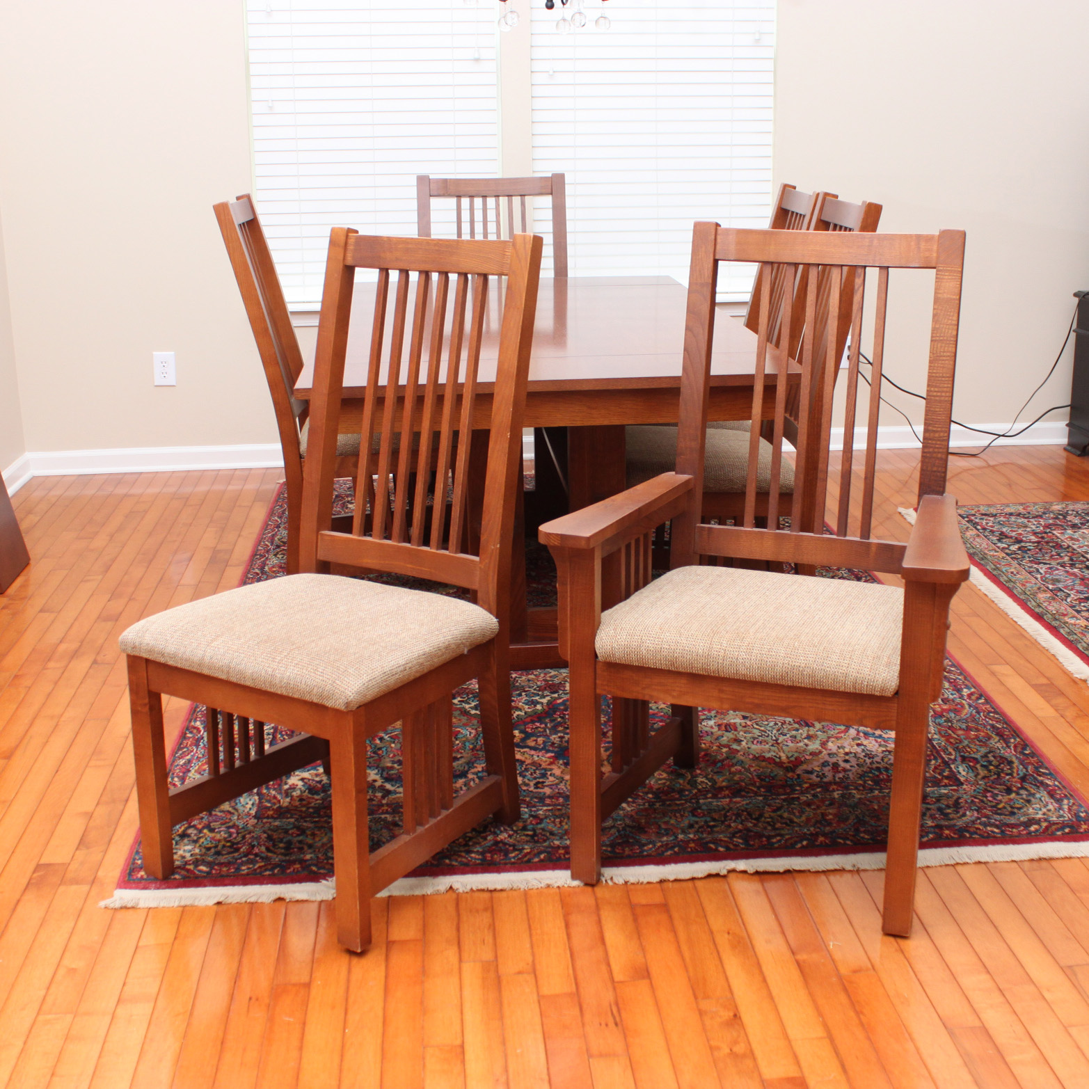 Bassett Furniture Mission Style Oak Dining Table and Chairs