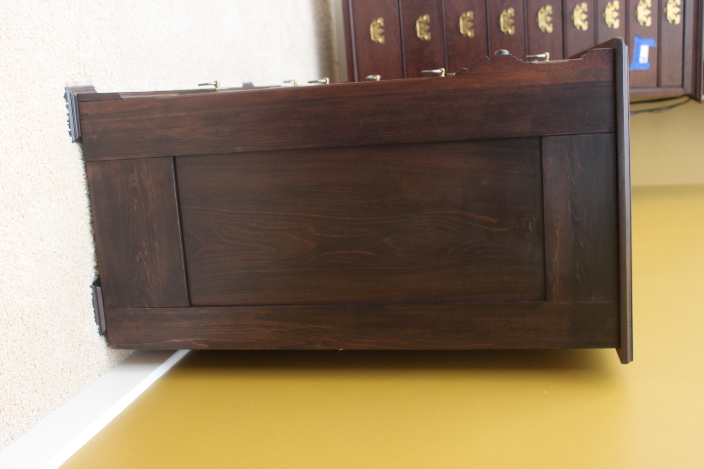 Antique Victorian Walnut Chest of Drawers