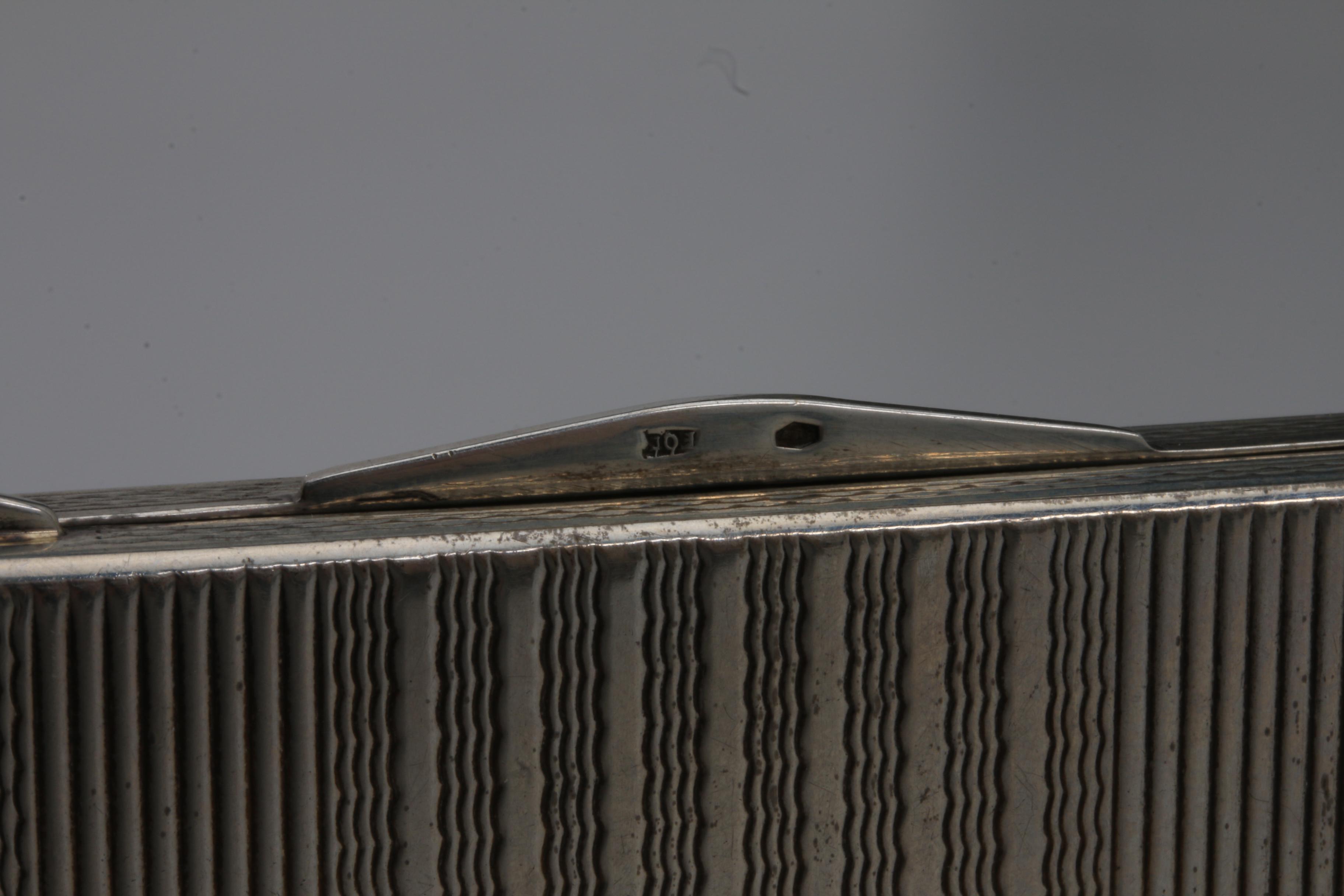 Art Deco 800 Silver Compact