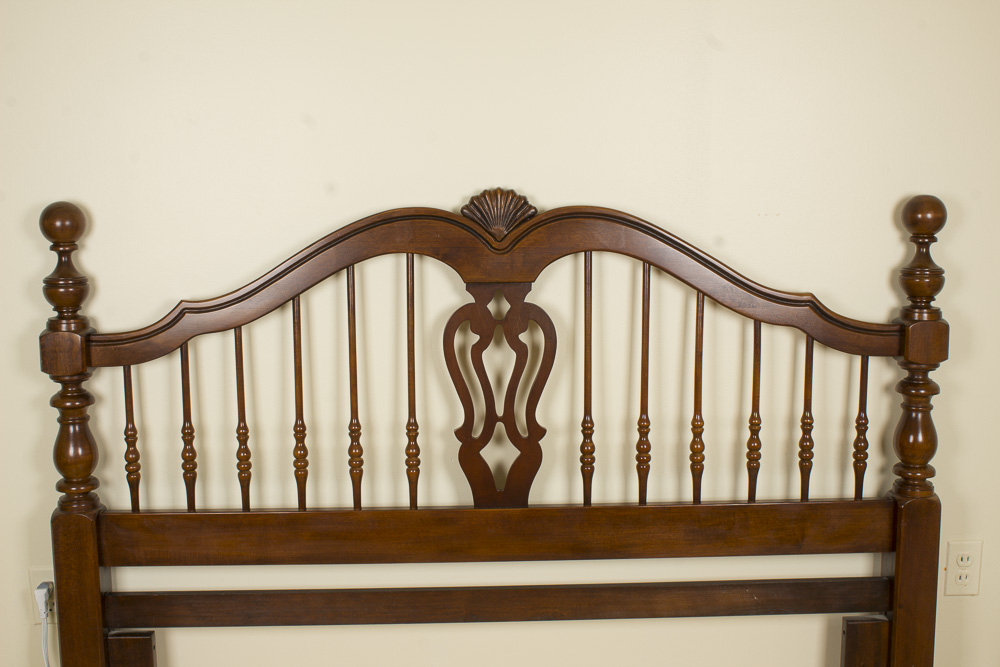 Size Full Dark Stained Traditional Style Wooden Headboard