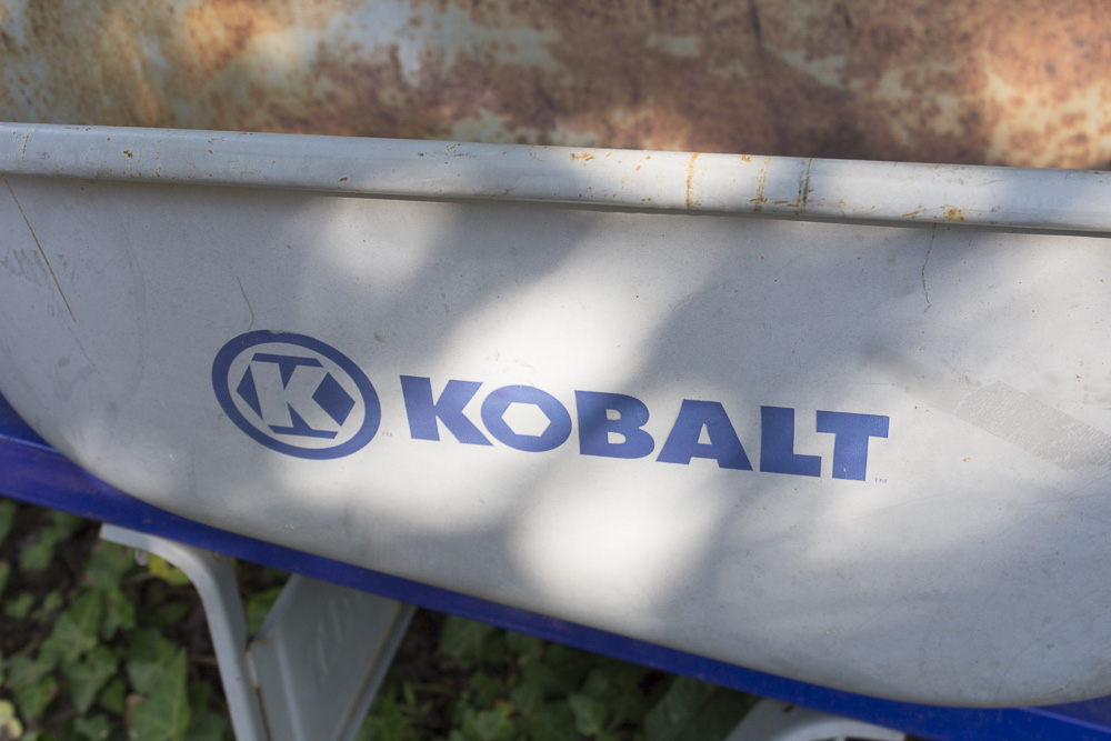 Kobalt Steel Wheelbarrow