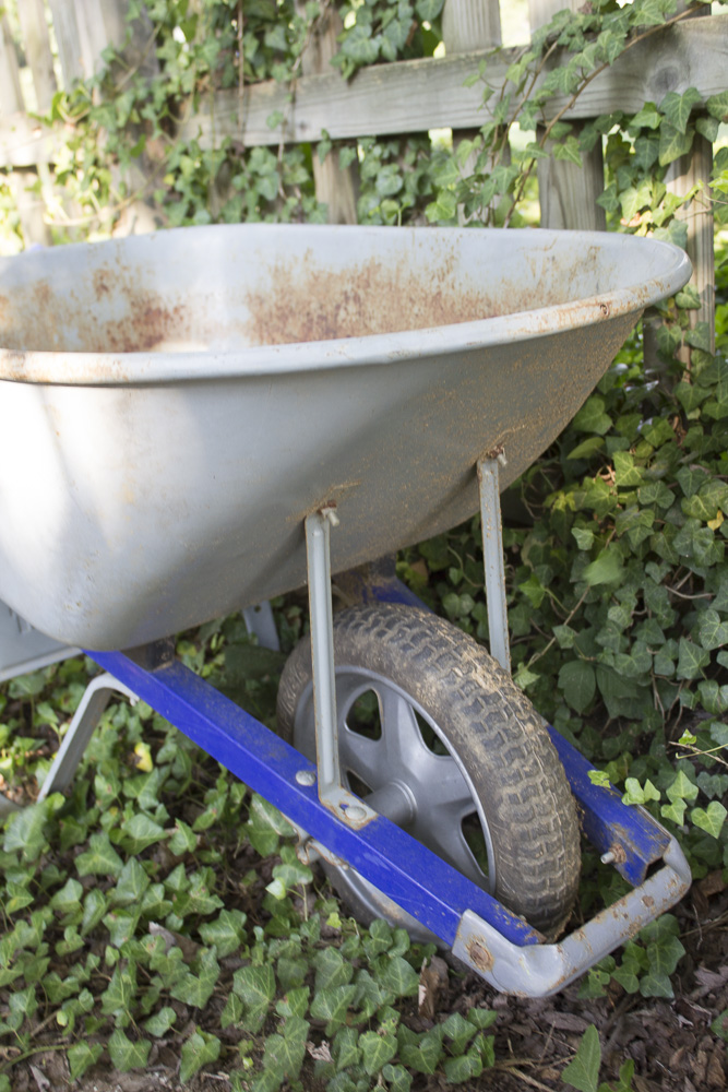 Kobalt Steel Wheelbarrow