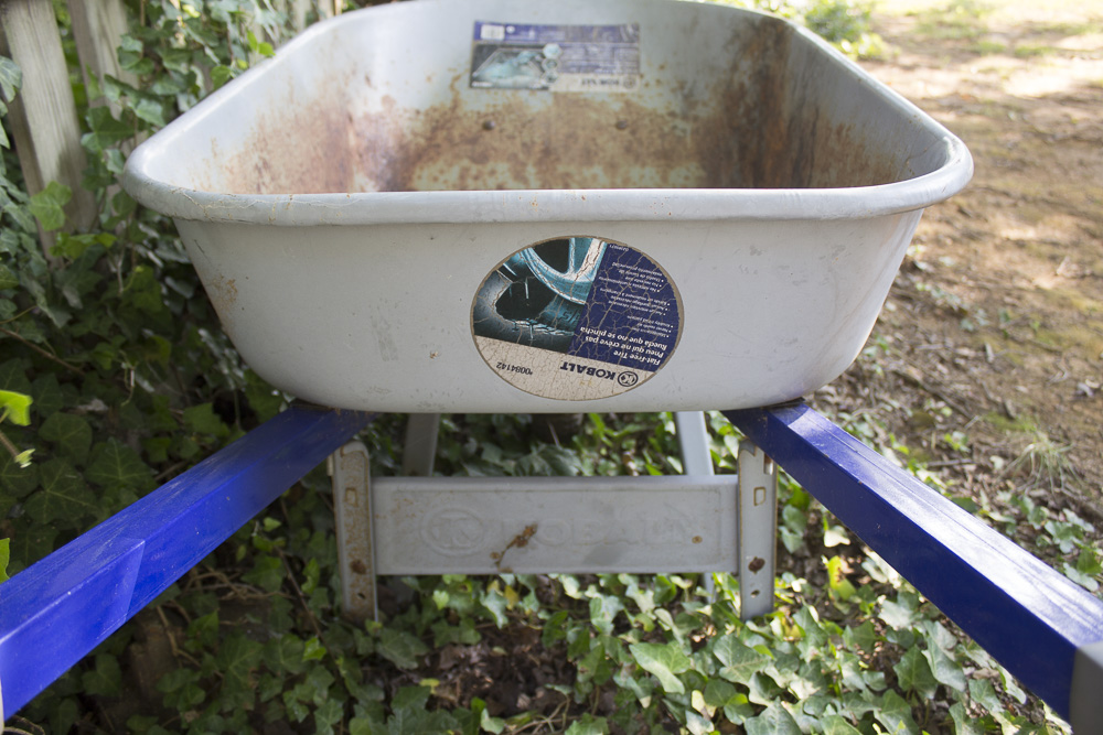 Kobalt Steel Wheelbarrow