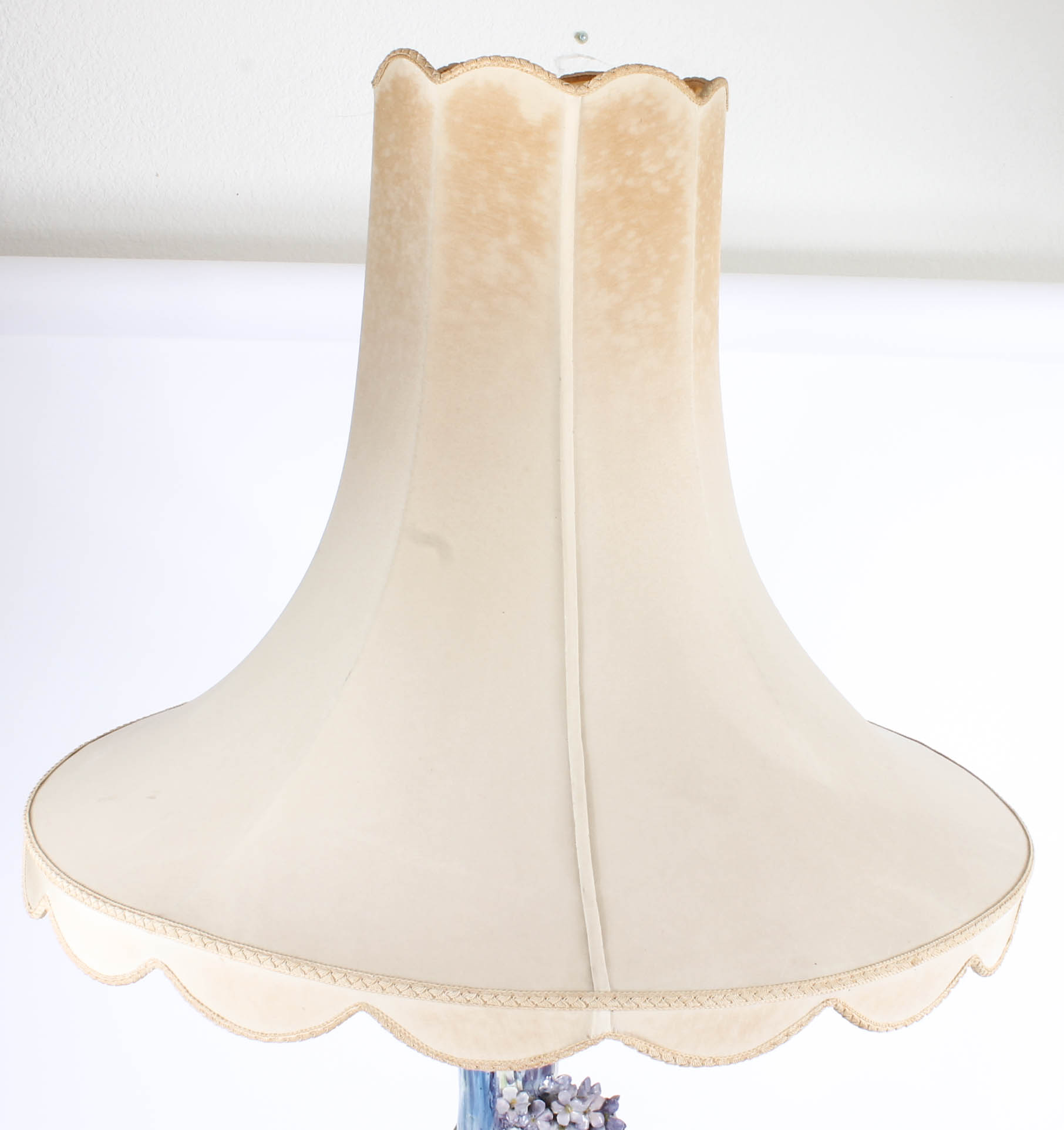 Modern Dresden-Style Hand Painted Ceramic Lamp