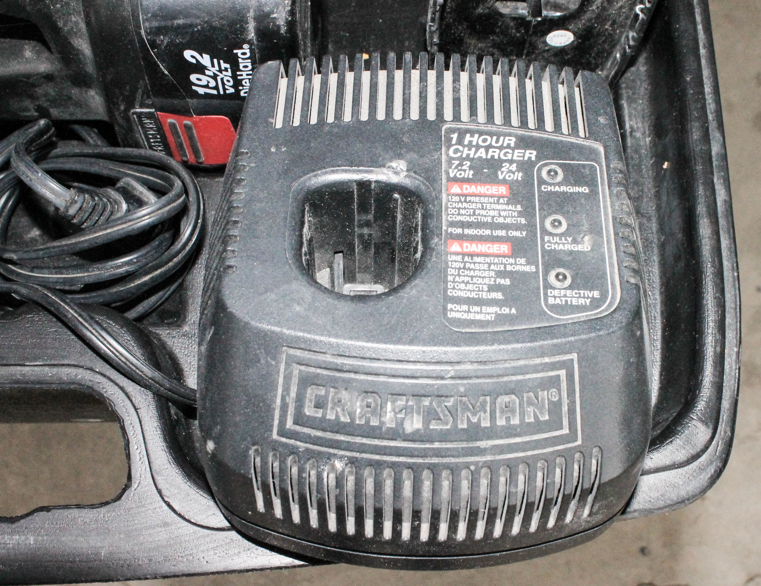 Craftsman 19.2 Volt Cordless Power Tool Set