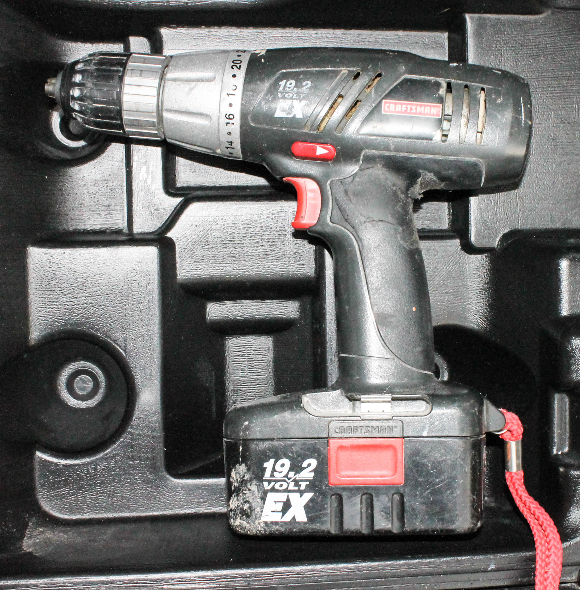 Craftsman 19.2 Volt Cordless Power Tool Set