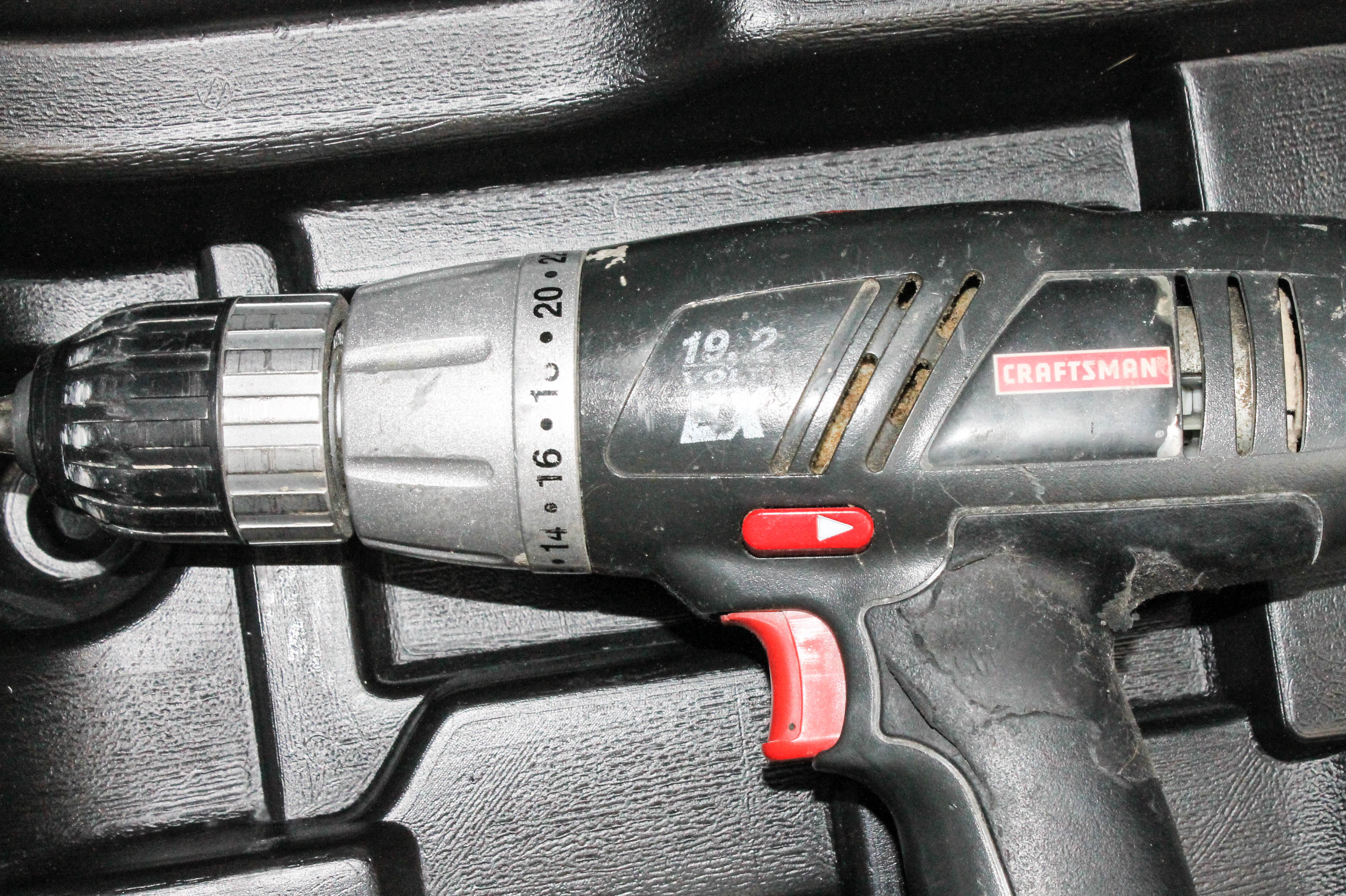 Craftsman 19.2 Volt Cordless Power Tool Set