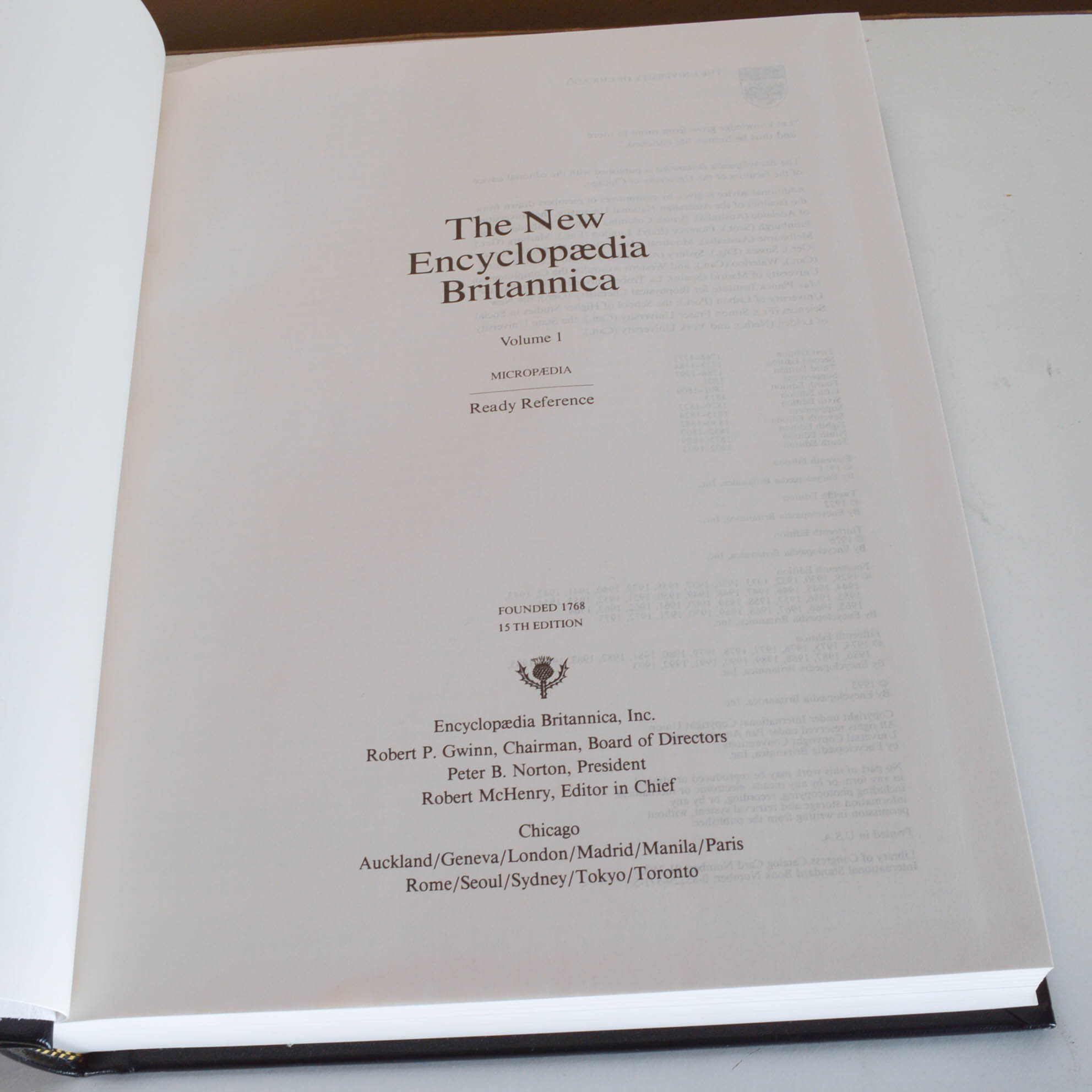 15th Edition Encyclopædia Brittanica and Bookcase