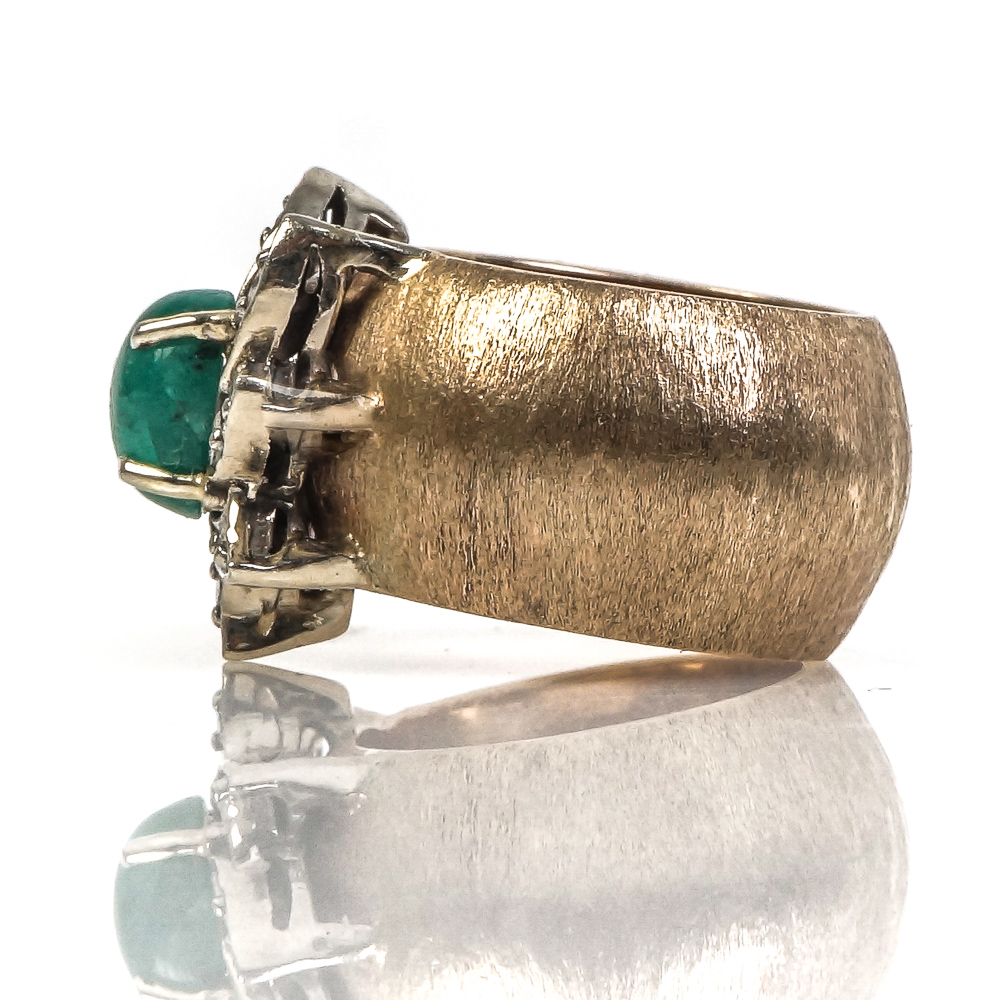 Vintage Brushed 14K Yellow Gold, Emerald, and Diamond Starburst Pinky Ring