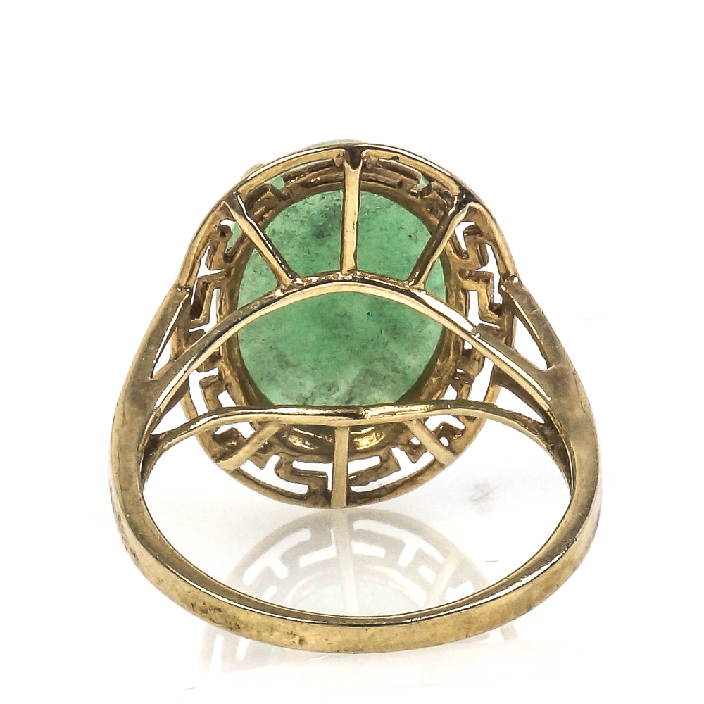 10K Yellow Gold and Jadeite Jade Ring