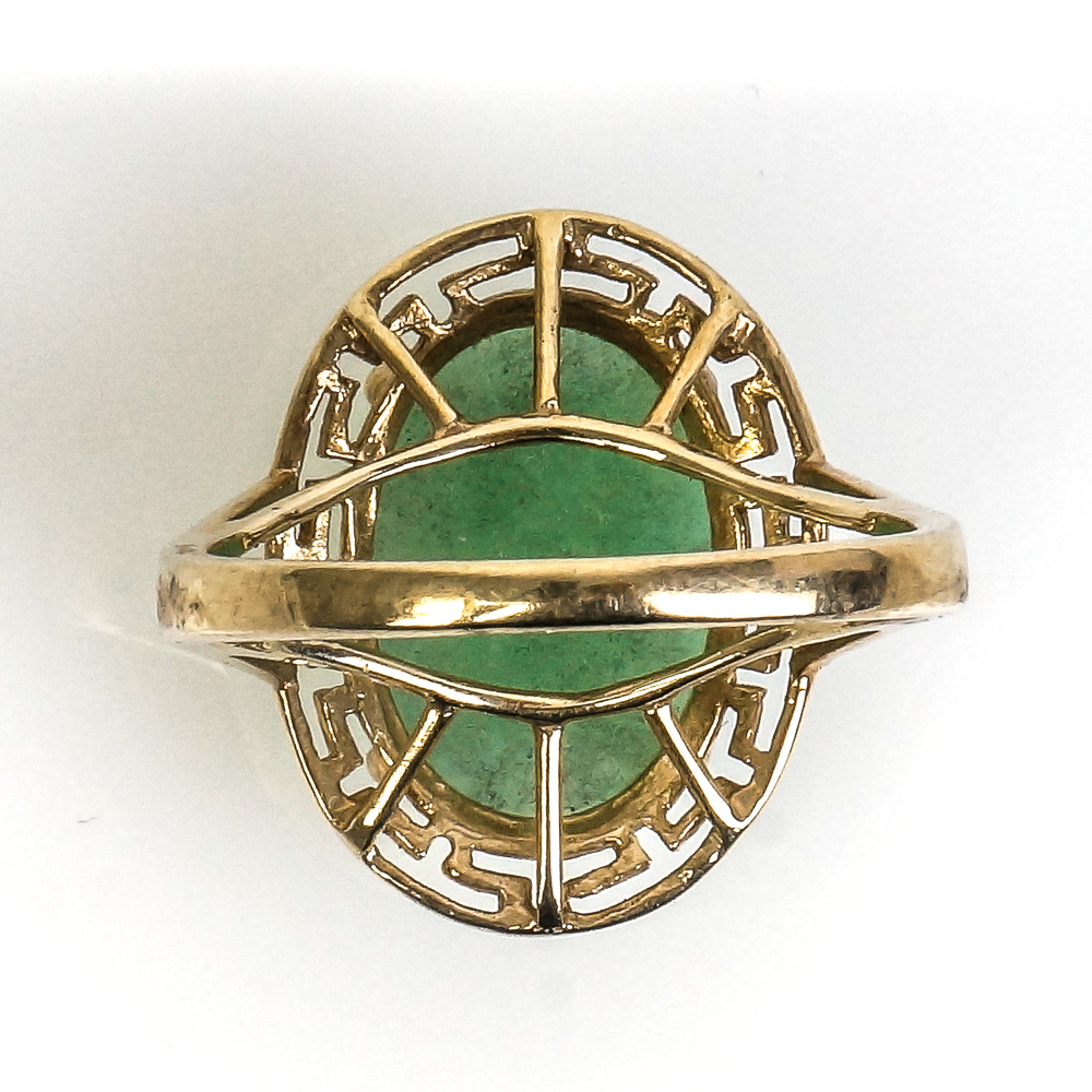 10K Yellow Gold and Jadeite Jade Ring