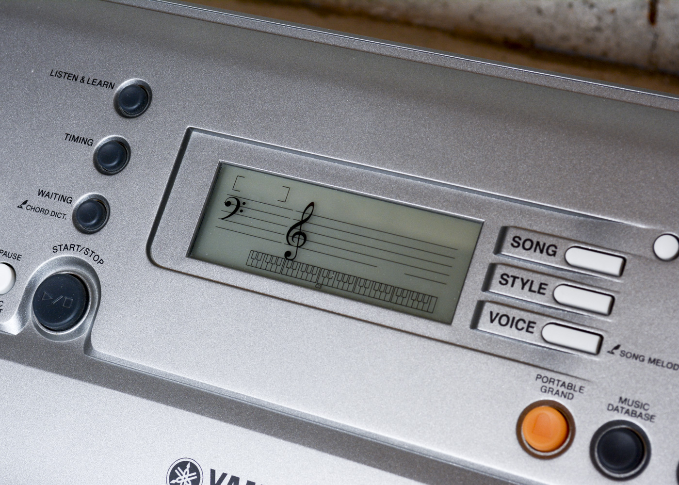 Yamaha Portatone Electronic Keyboard