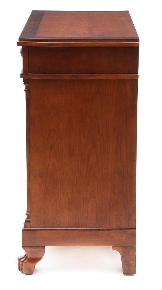 Hekman Chest of Drawers