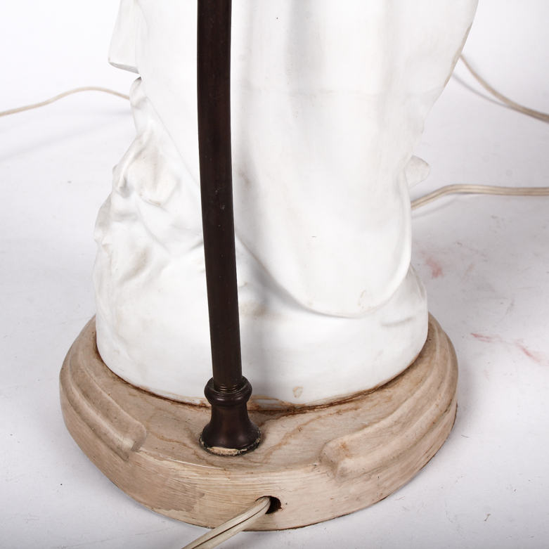 Vintage Colonial Ceramic Figurine Lamps