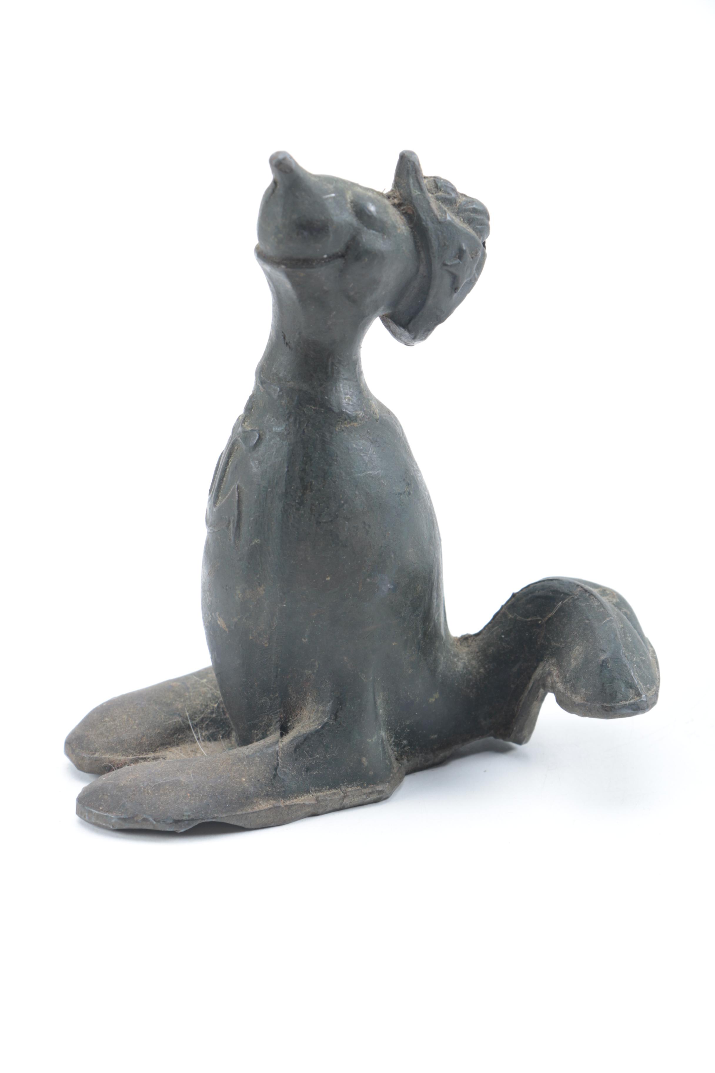 Original Suess Navy "Nuzzlepuss" Figurine