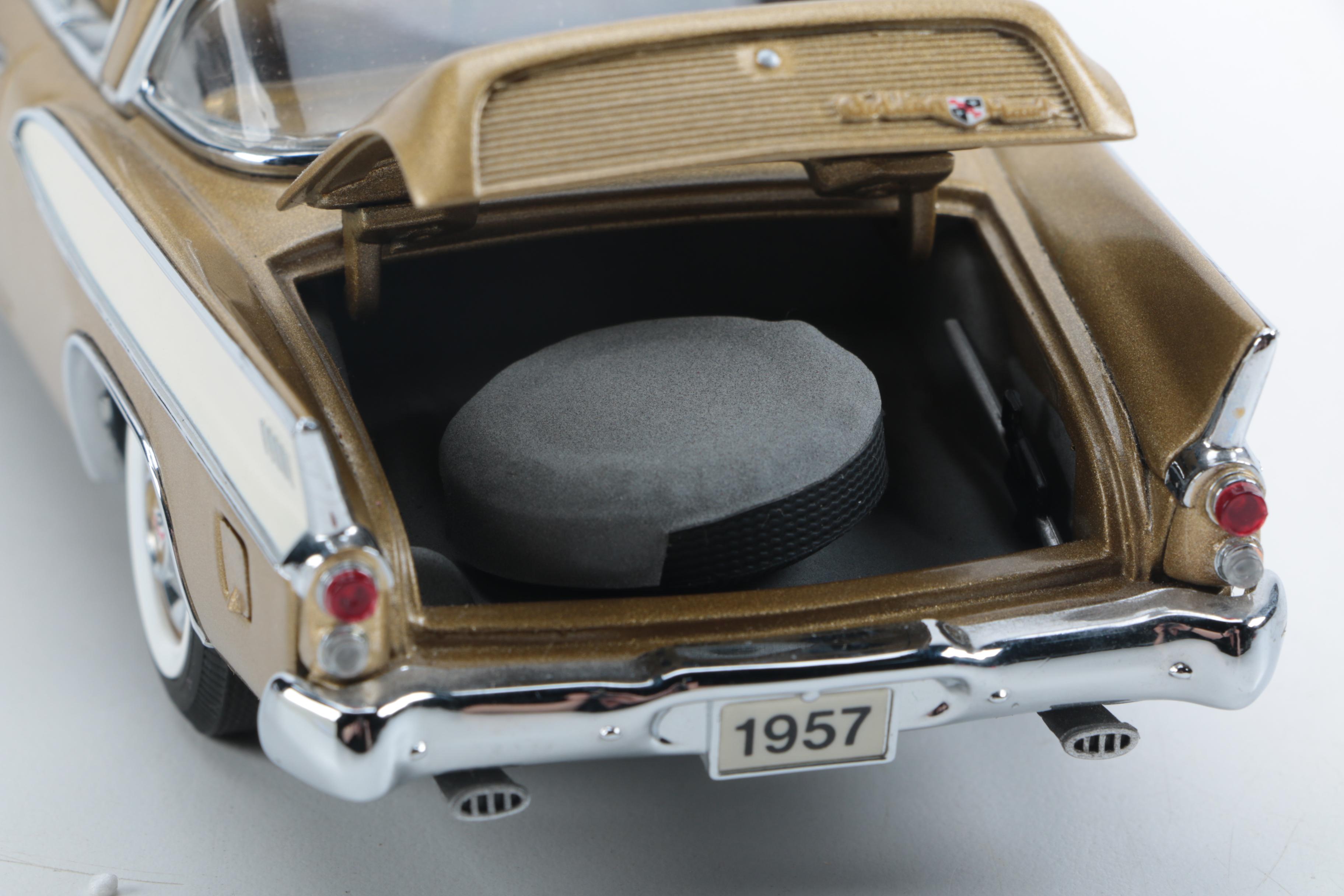 Danbury Mint 1957 Studebaker Golden Hawk