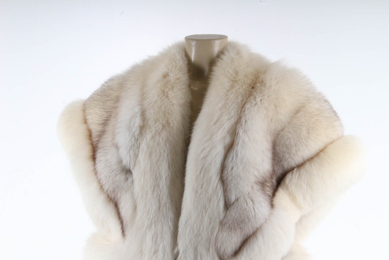 Blue Fox Fur Après-Ski Vest