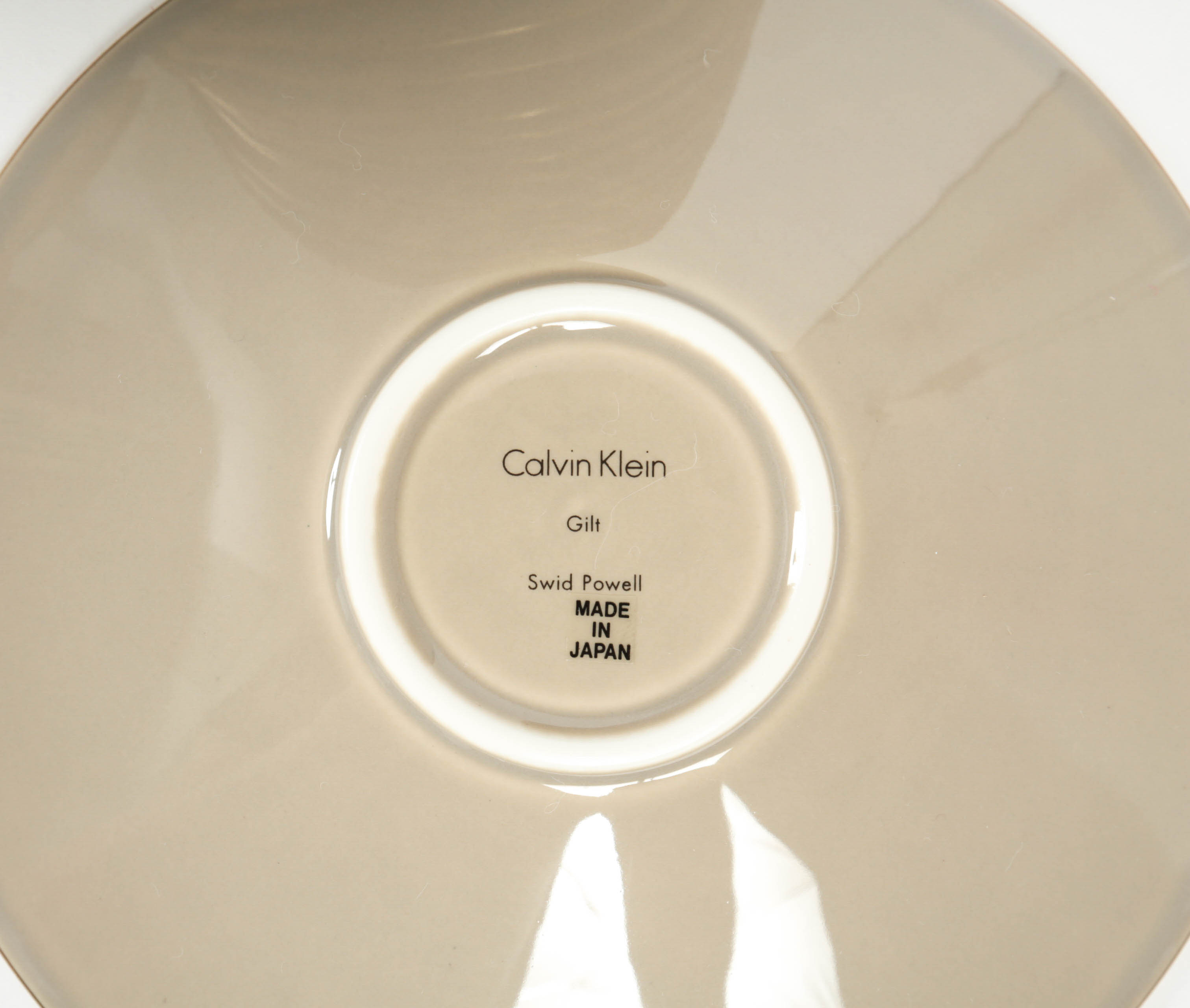 Calvin Klein "Gilt" China Set